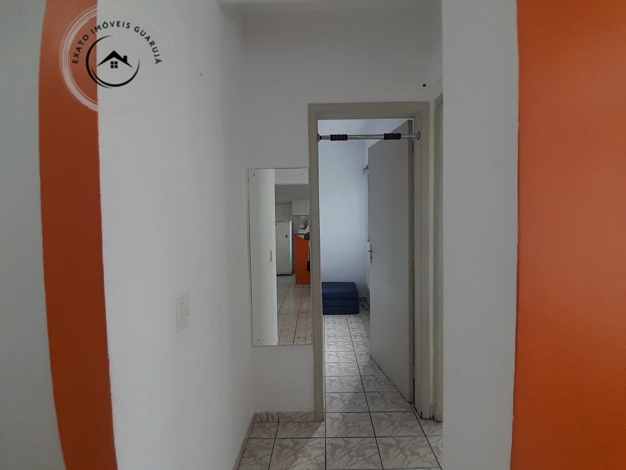 Apartamento padrão para locação anual na praia da enseada, g