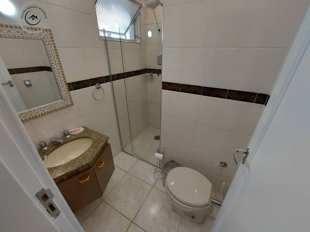 Apartamento padrão de 02 dormitórios para venda na praia das