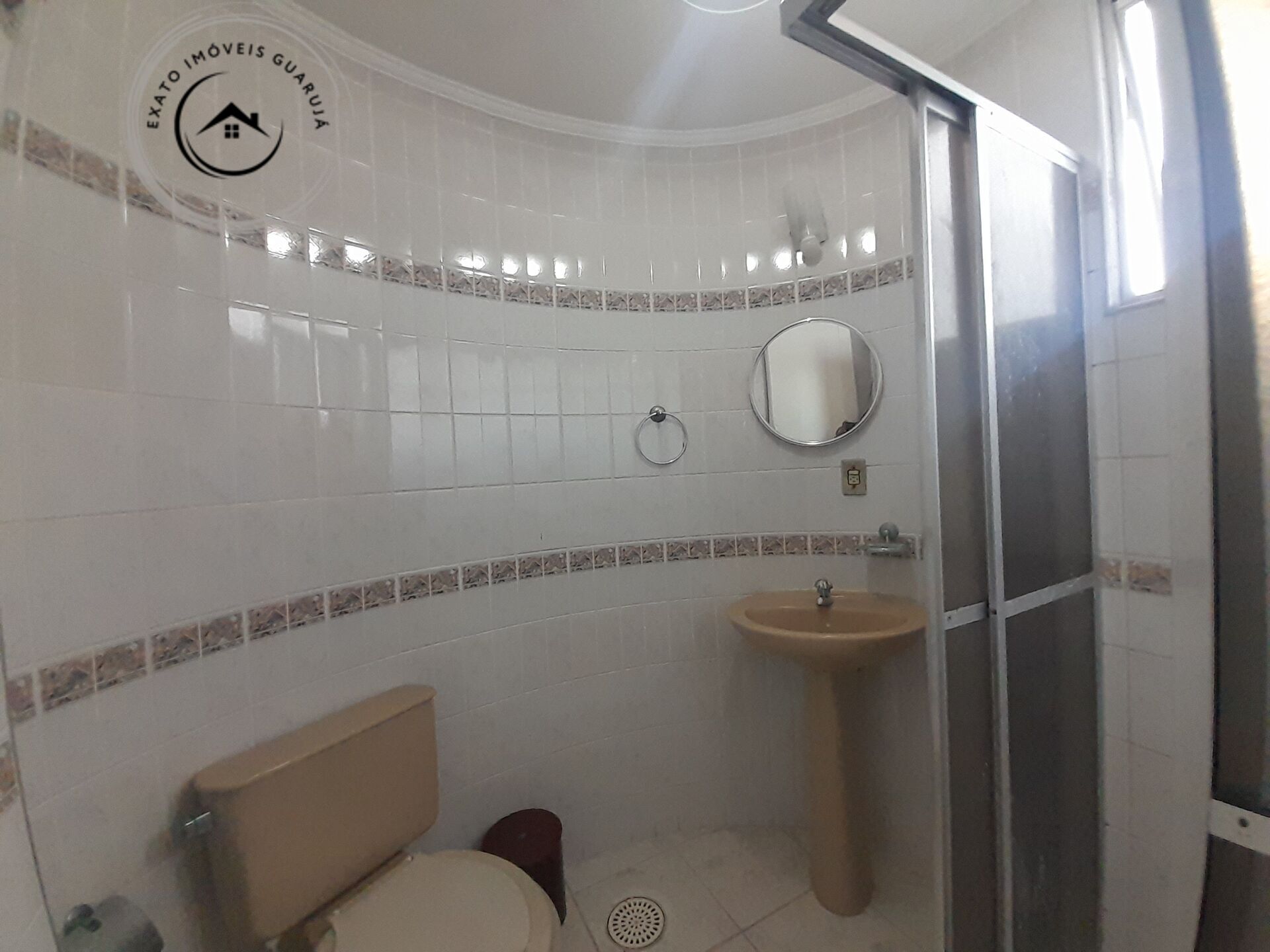 Apartamento padrão de 01 dormitório para locação anual na pr