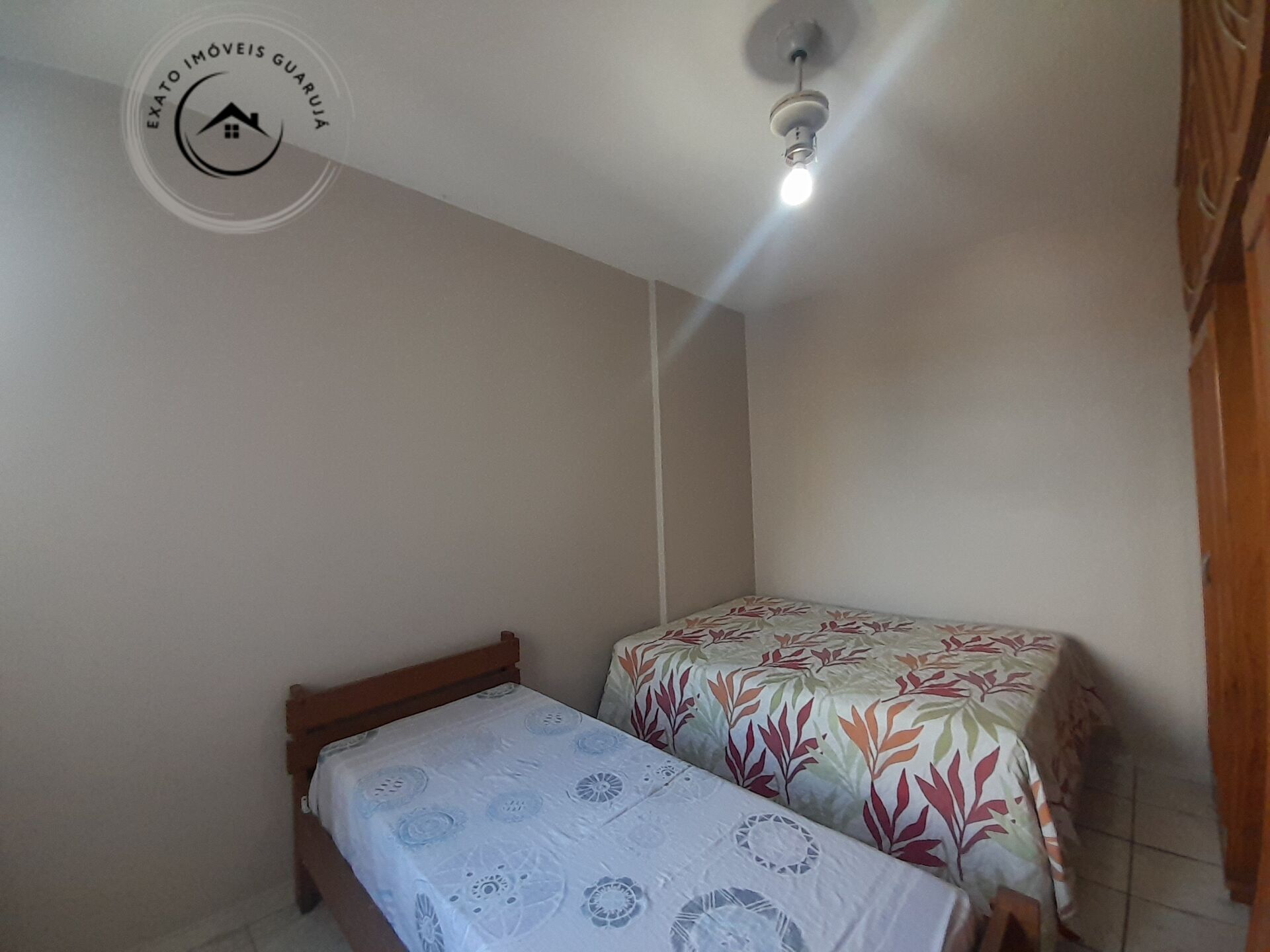 Apartamento padrão de 01 dormitório para locação anual na pr