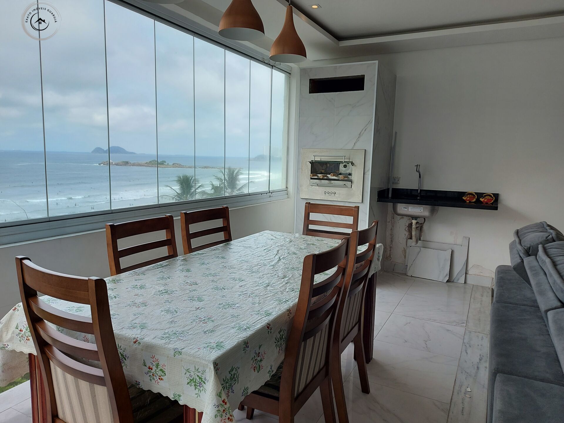 Apartamento padrão de 04 dormitórios para venda nas pitangue