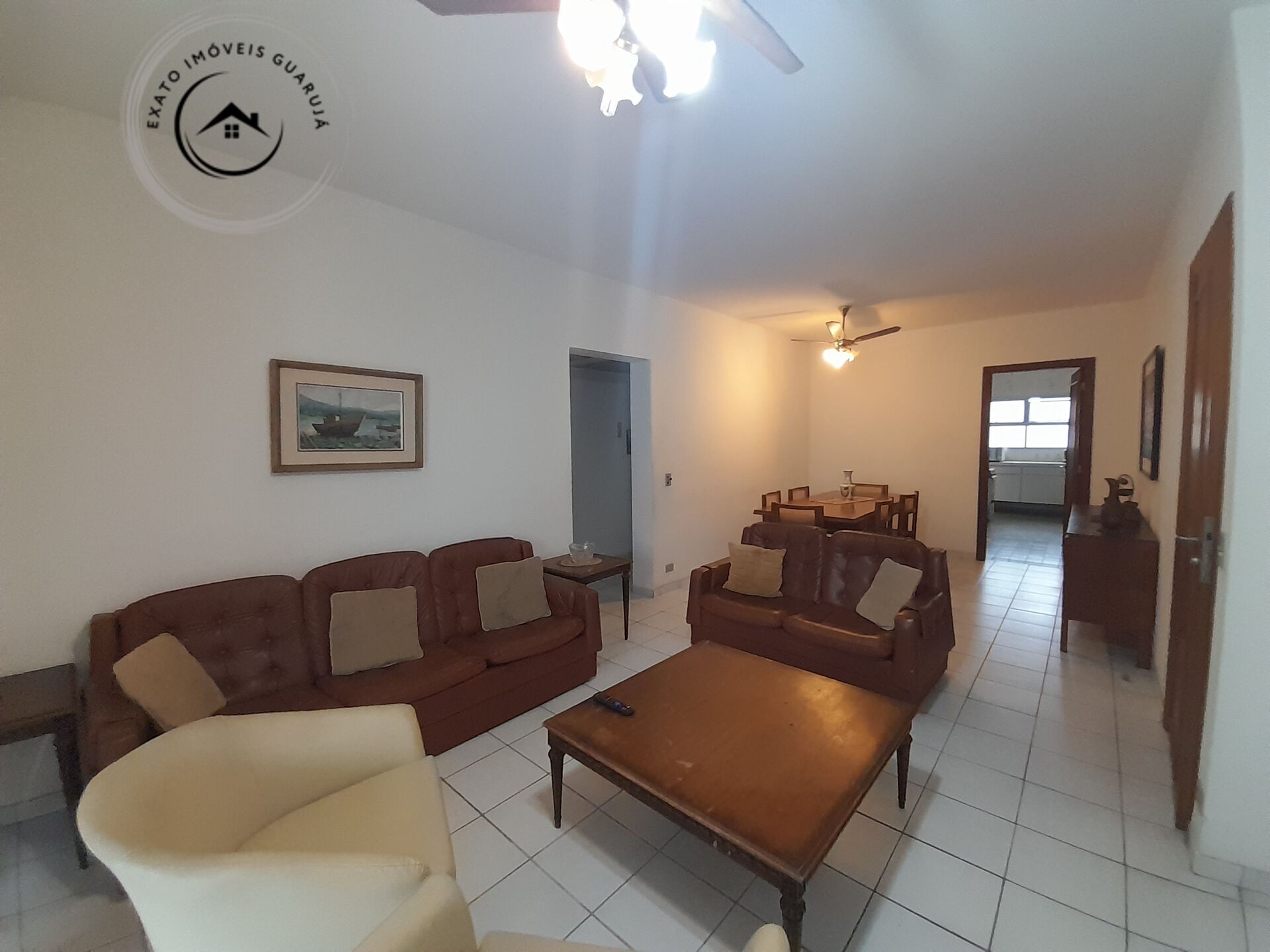 Apartamento padrão de 03 dormitórios para venda nas pitangue