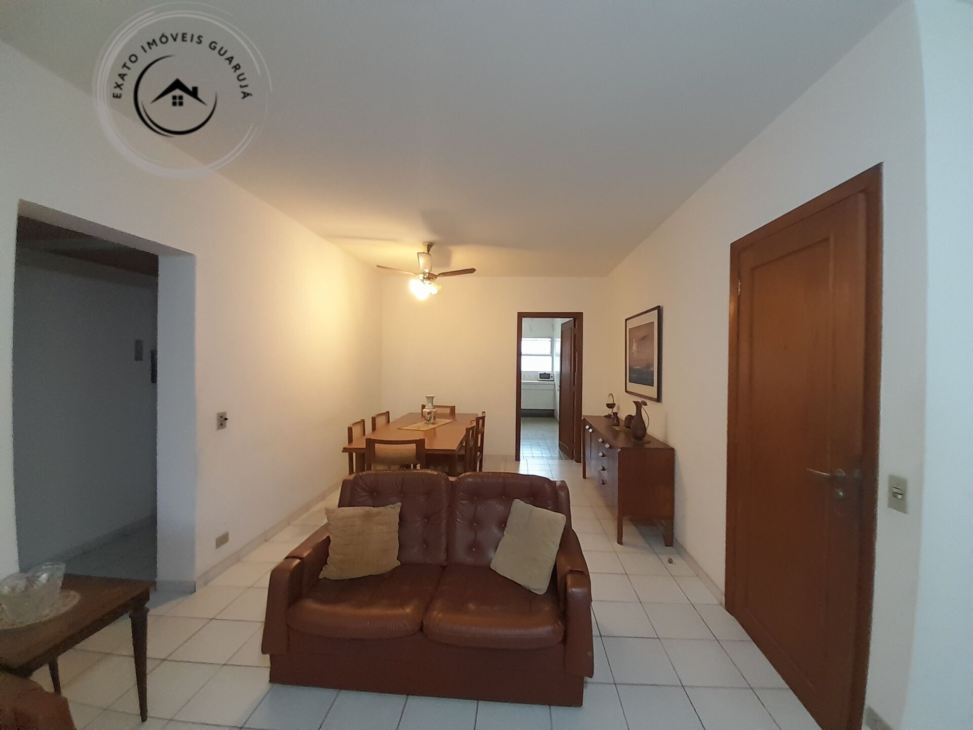 Apartamento padrão de 03 dormitórios para venda nas pitangue