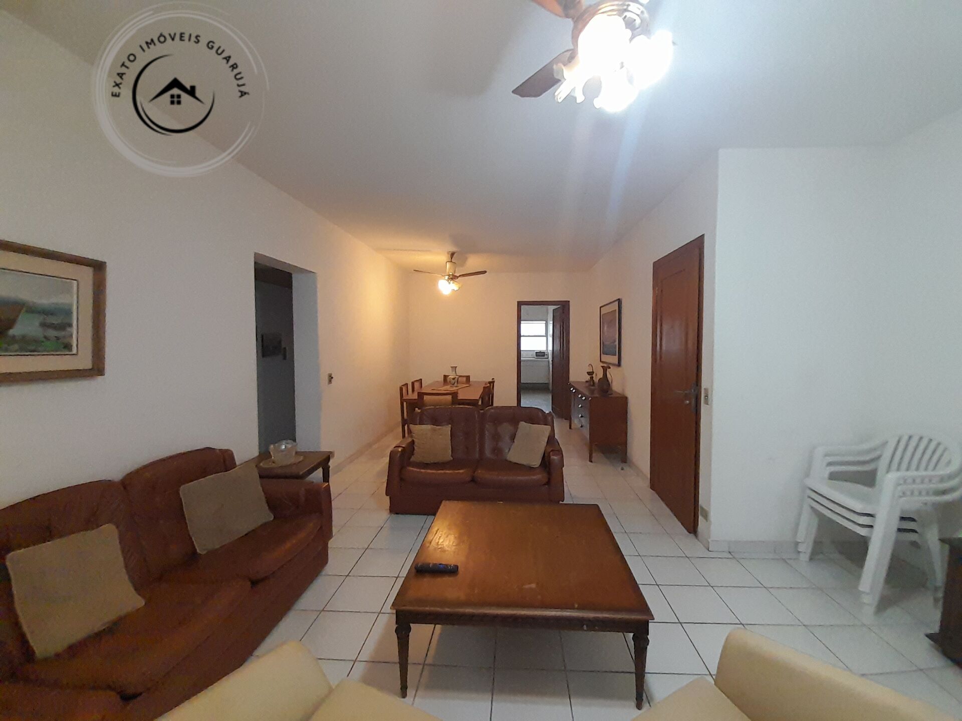 Apartamento padrão de 03 dormitórios para venda nas pitangue