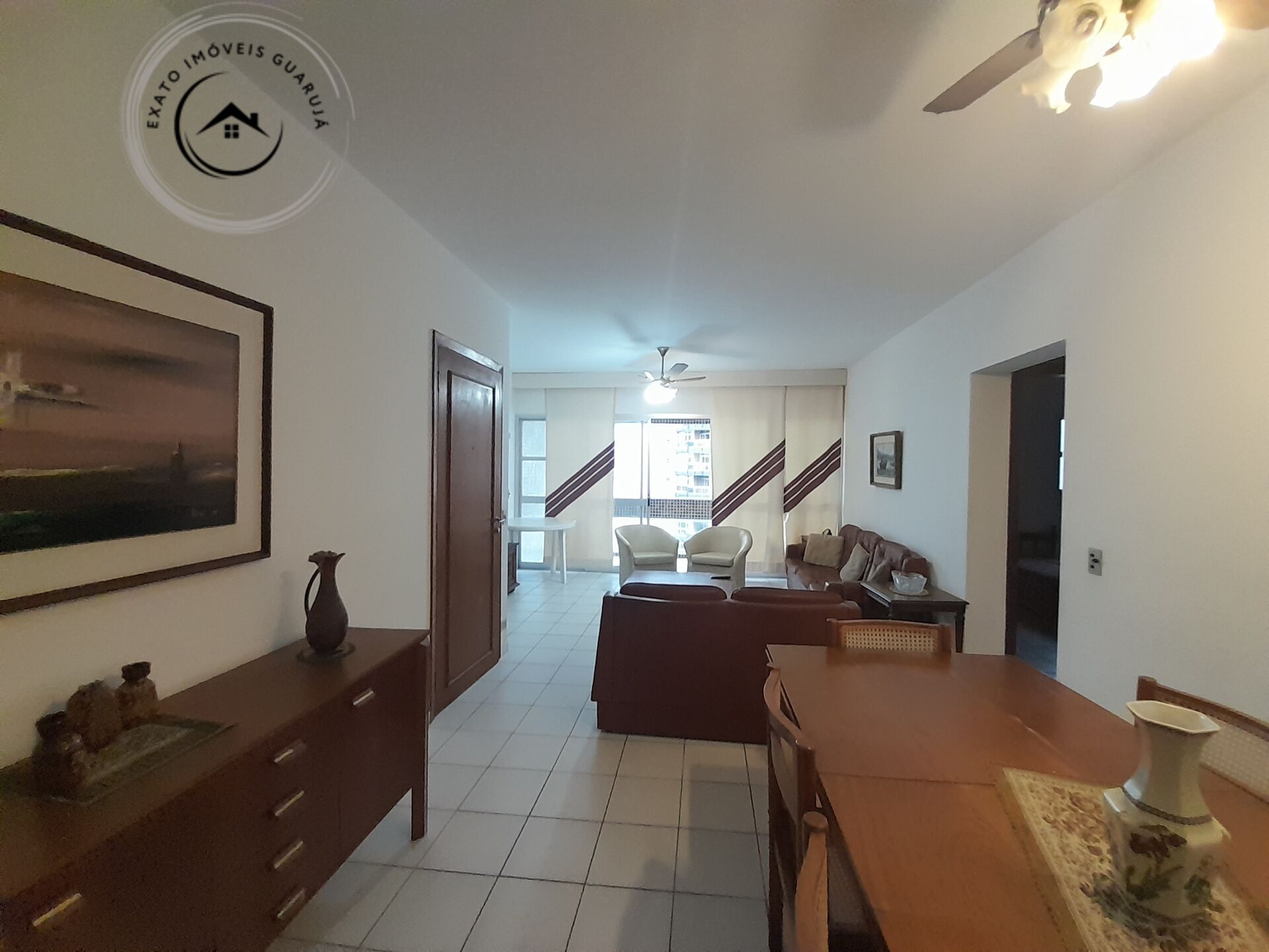 Apartamento padrão de 03 dormitórios para venda nas pitangue