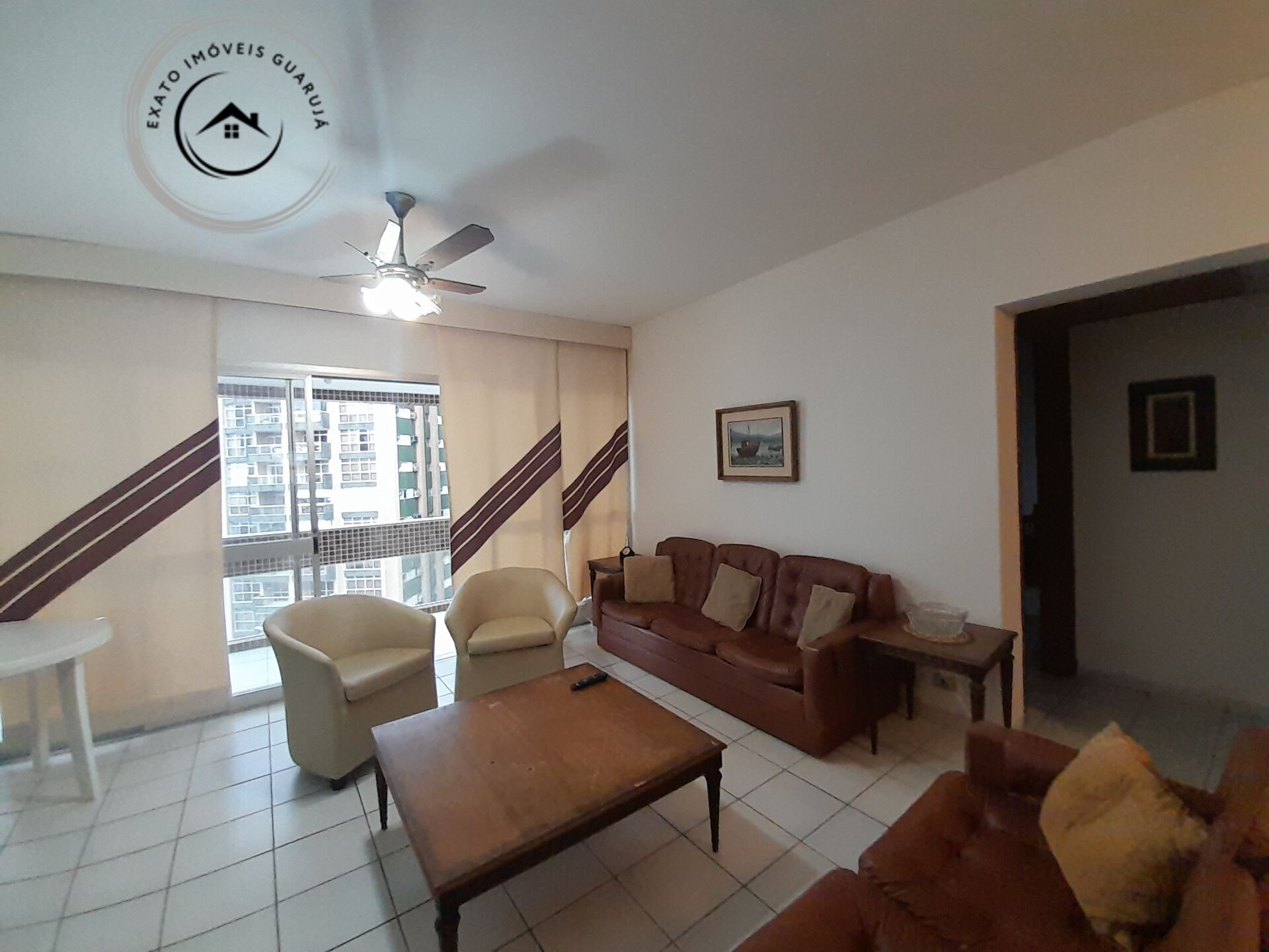 Apartamento padrão de 03 dormitórios para venda nas pitangue