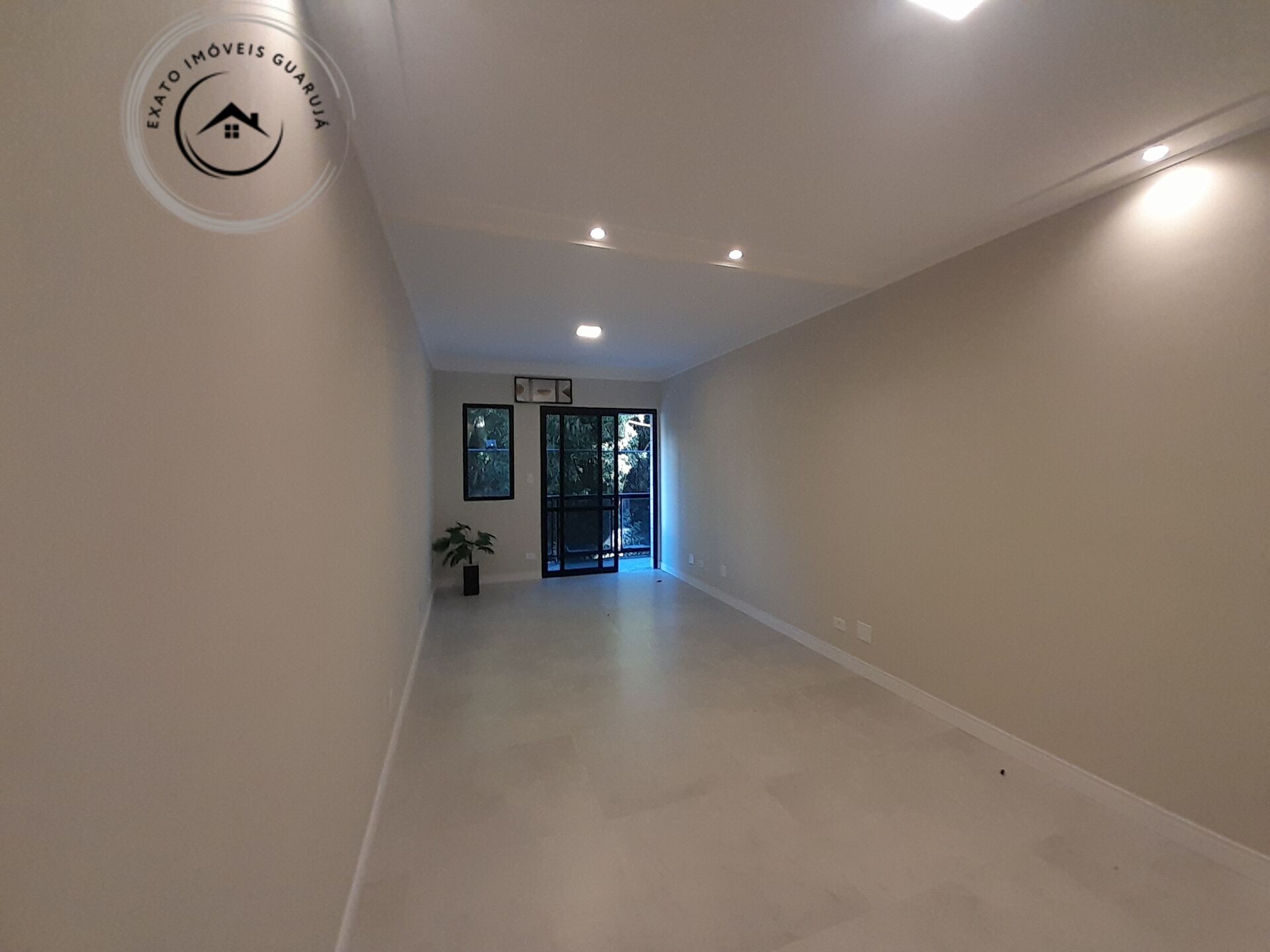 Apartamento padrão de 03 dormitórios para venda na praia da 