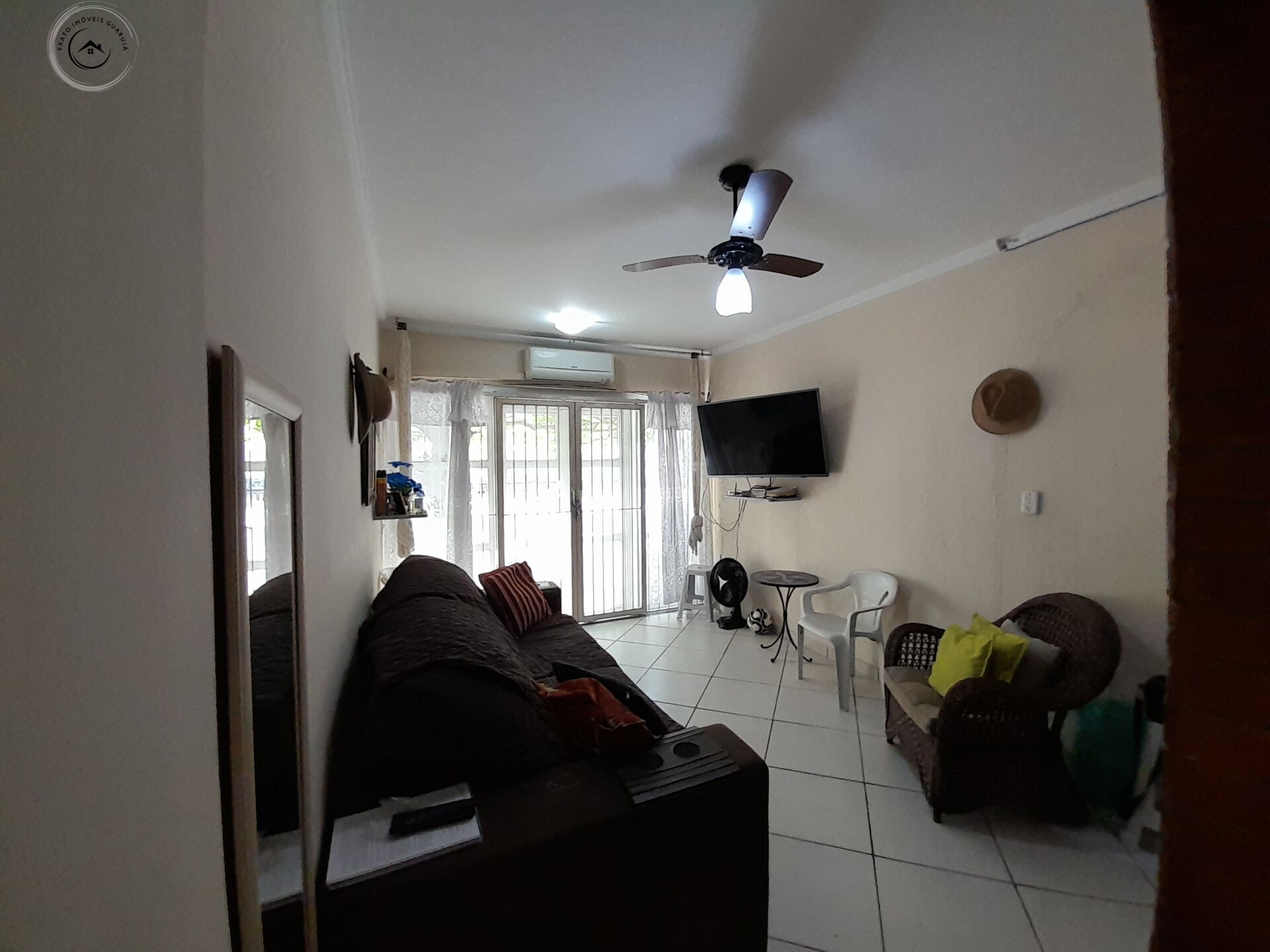 Apartamento de 02 dormitórios para venda na praia da enseada