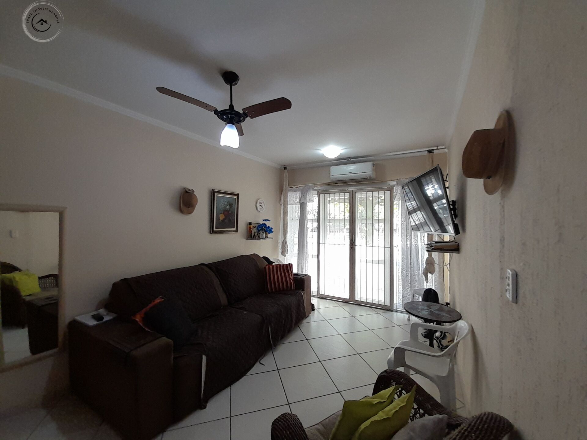 Apartamento de 02 dormitórios para venda na praia da enseada