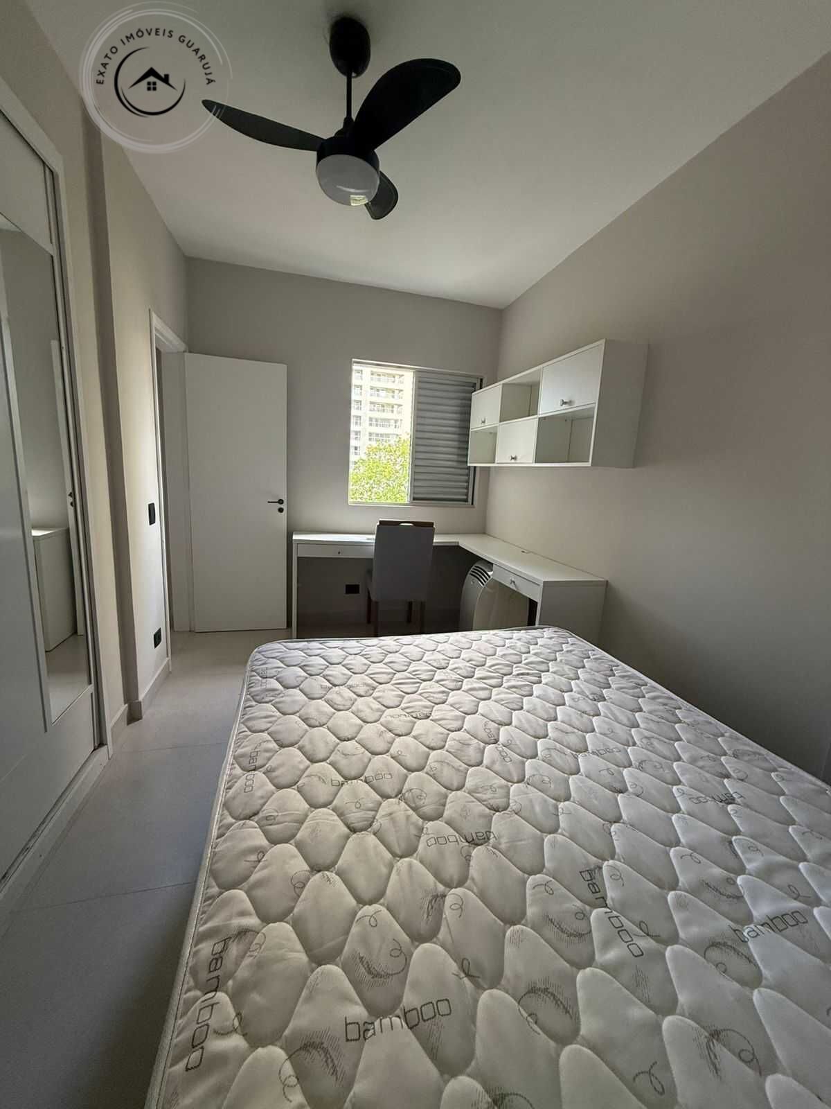 Apartamento padrão de 01 dormitório para locação na enseada.