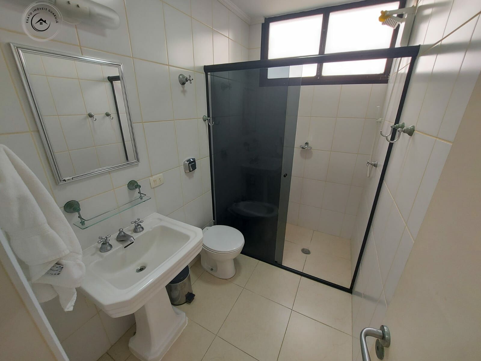 Apartamento de 02 dormitórios para venda nas pitangueiras.