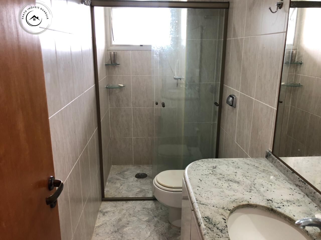 Apartamento padrão de 03 dormitórios para venda nas pitangue