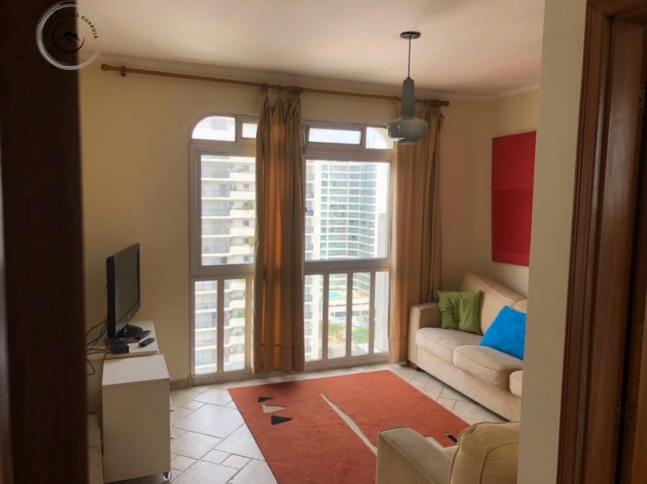 Apartamento padrão de 03 dormitórios para venda nas pitangue