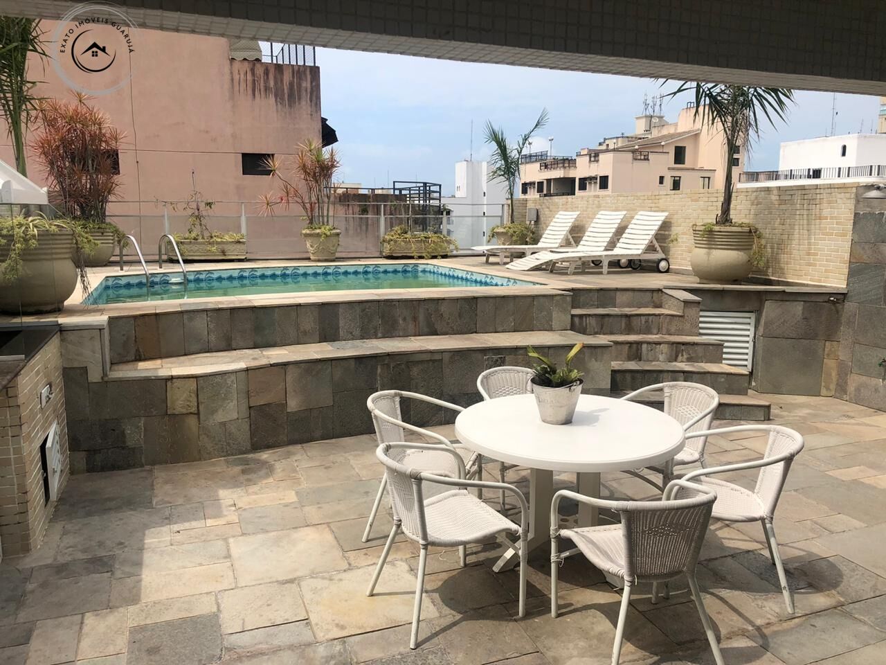 Apartamento cobertura para locação de temporada na praia da 