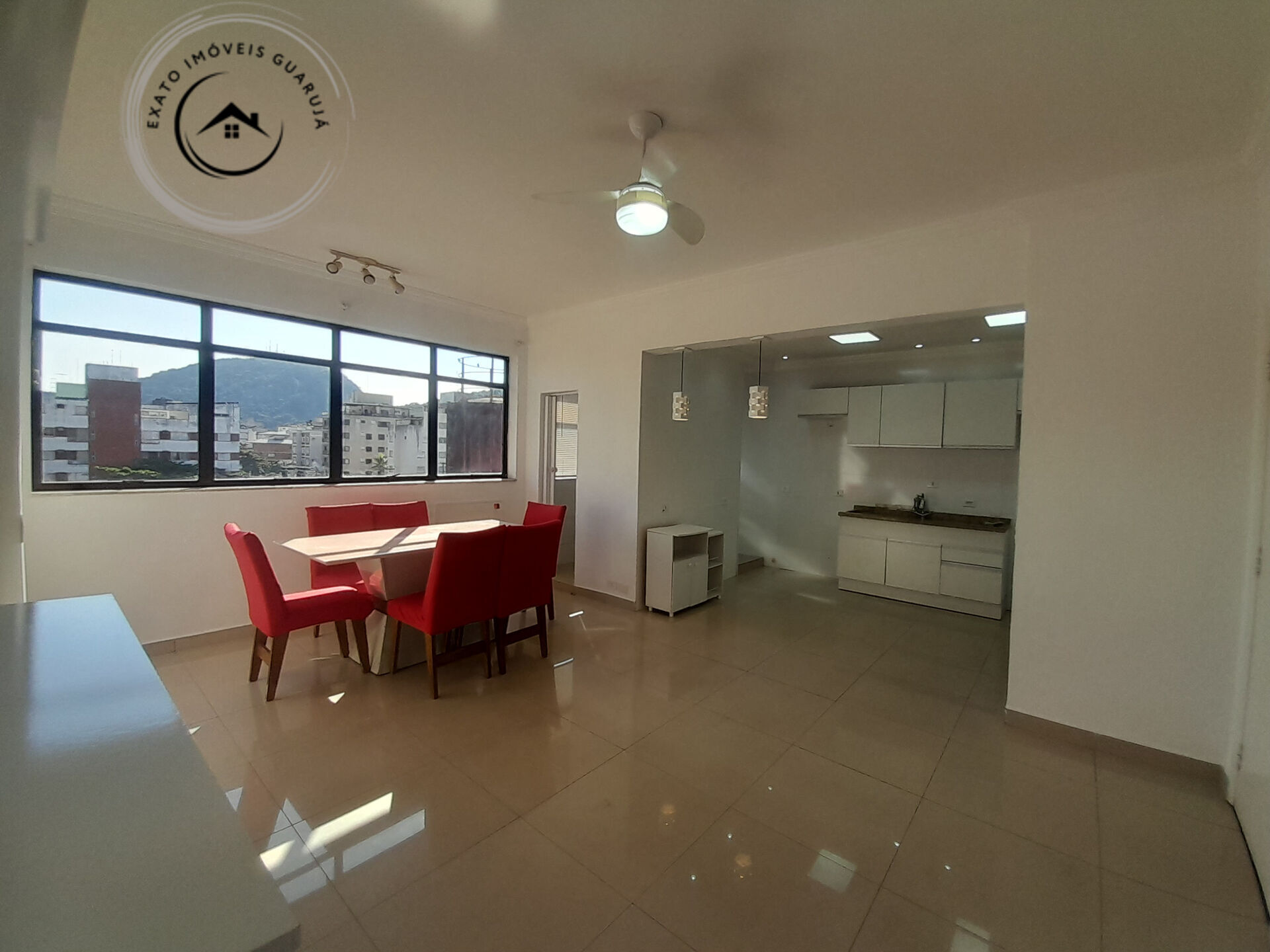 Apartamento padrão de 02 dormitórios para locação anual na p