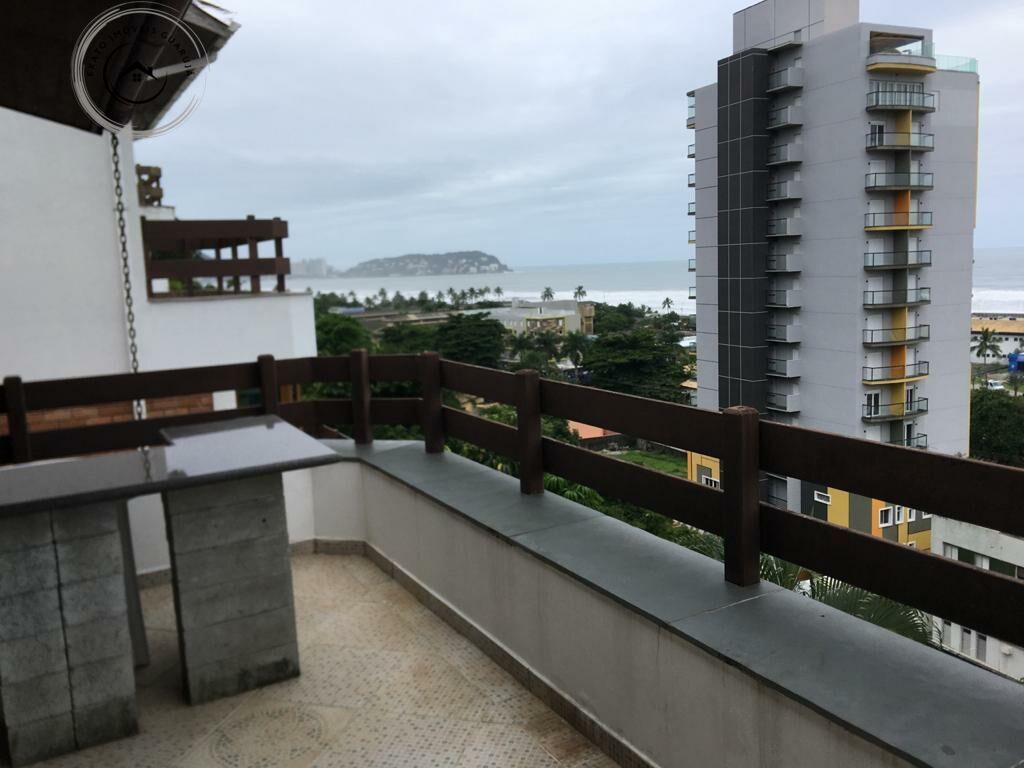 Casa em condomínio fechado na praia da enseada guarujá.