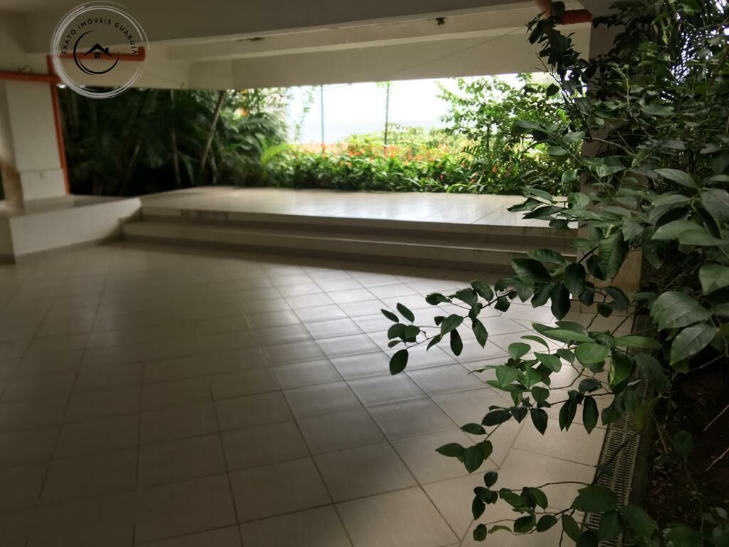 Casa em condomínio fechado na praia da enseada guarujá.