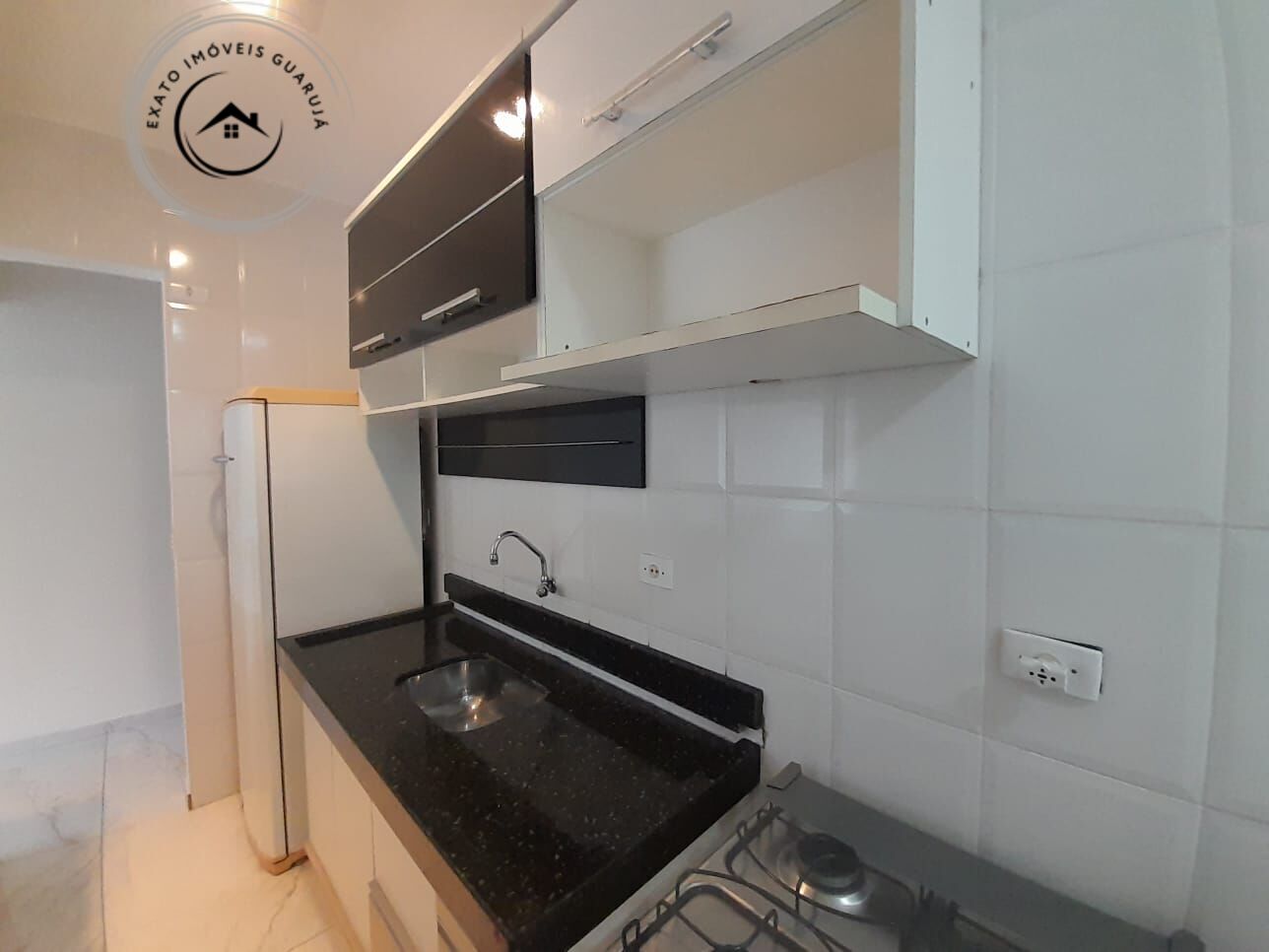 Apartamento padrão de 02 dormitórios para venda na praia da 