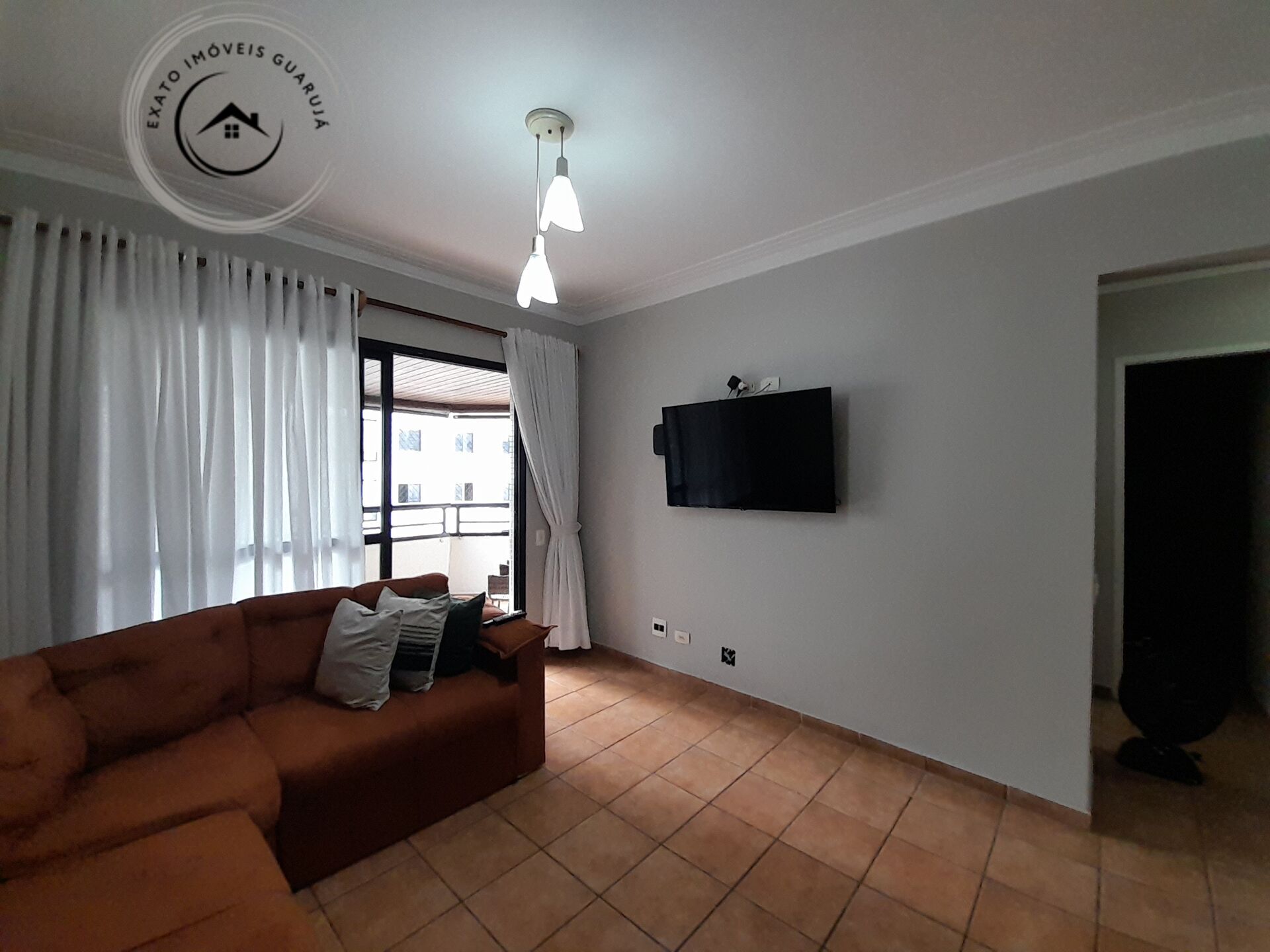 Apartamento padrão de 03 dormitórios para venda nas pitangue
