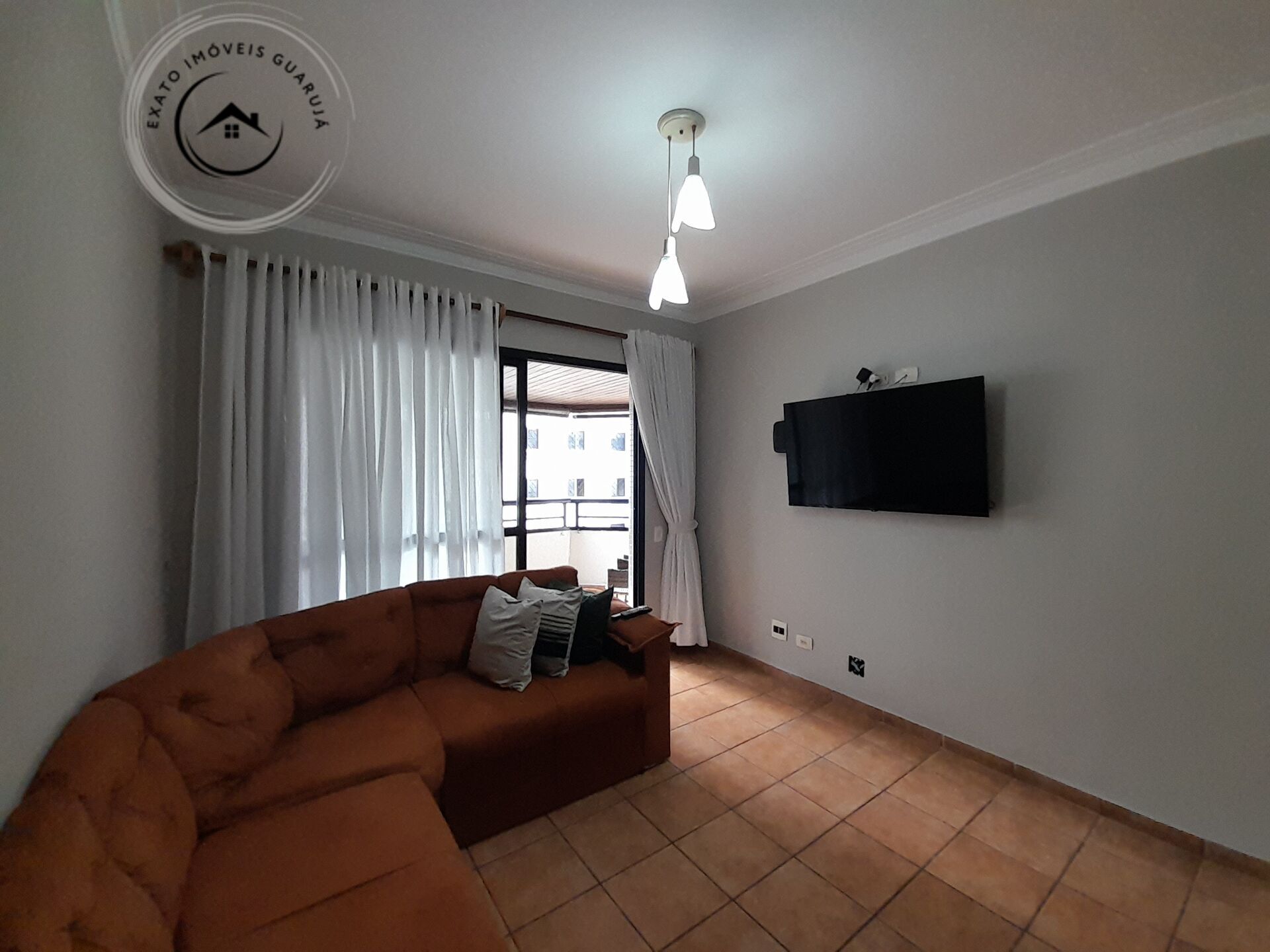 Apartamento padrão de 03 dormitórios para venda nas pitangue
