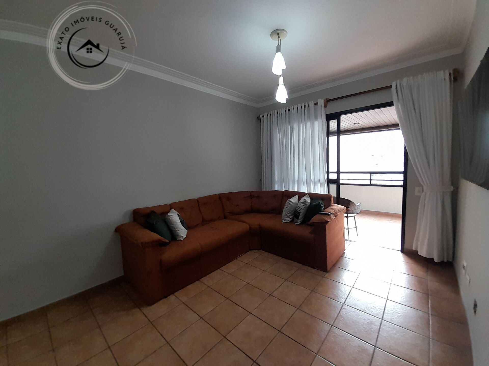 Apartamento padrão de 03 dormitórios para venda nas pitangue