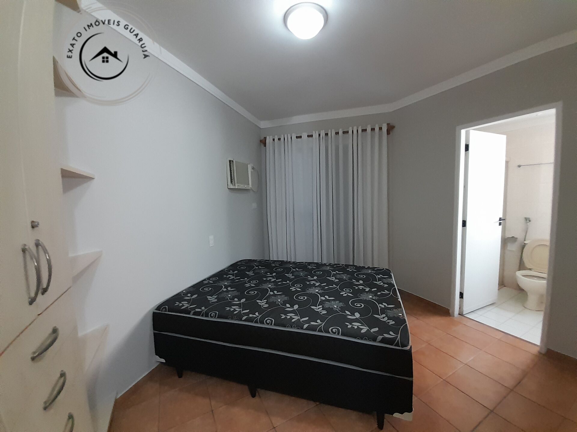 Apartamento padrão de 03 dormitórios para venda nas pitangue