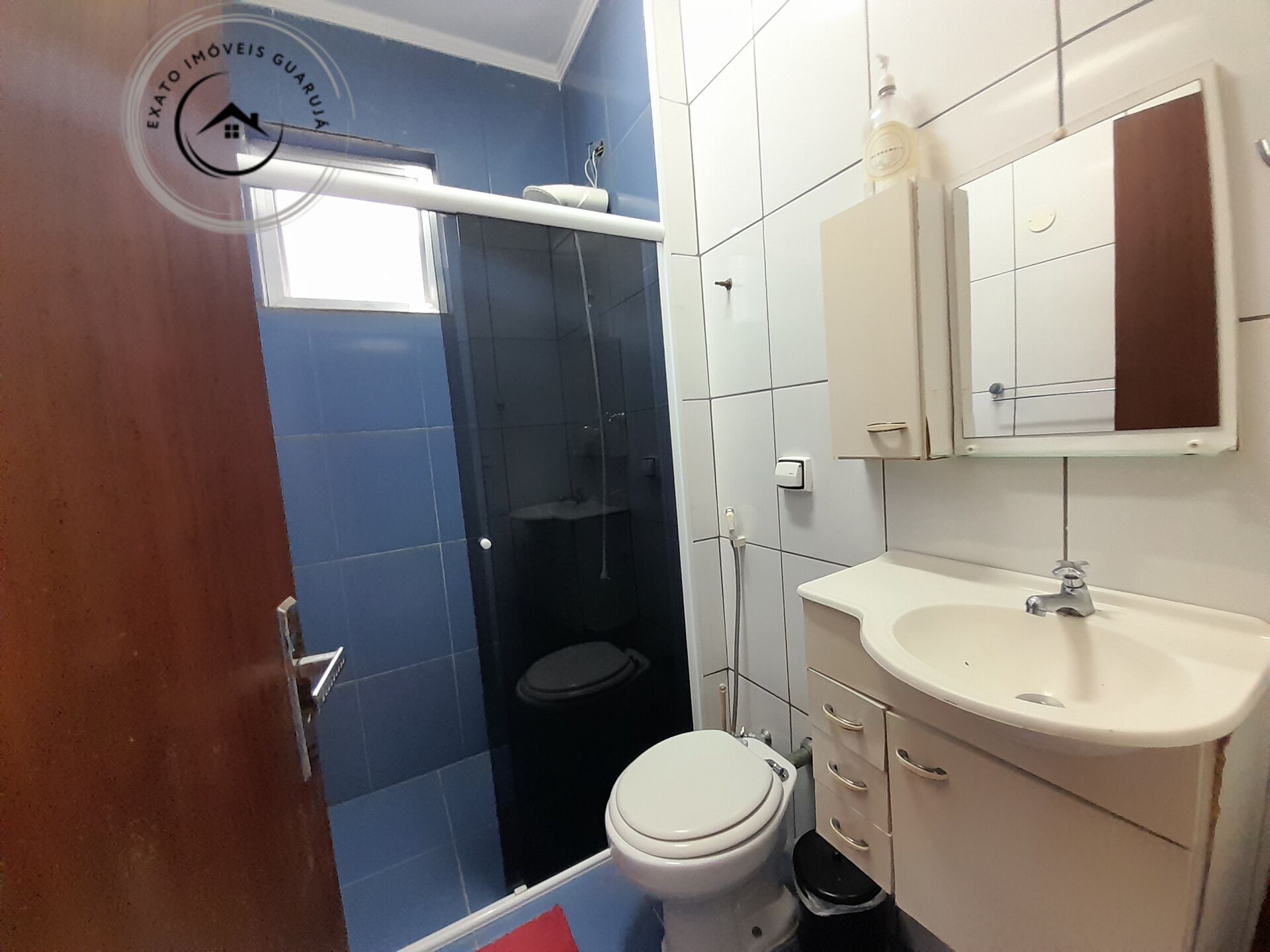 Apartamento padrão de 02 dormitórios para venda na enseada.
