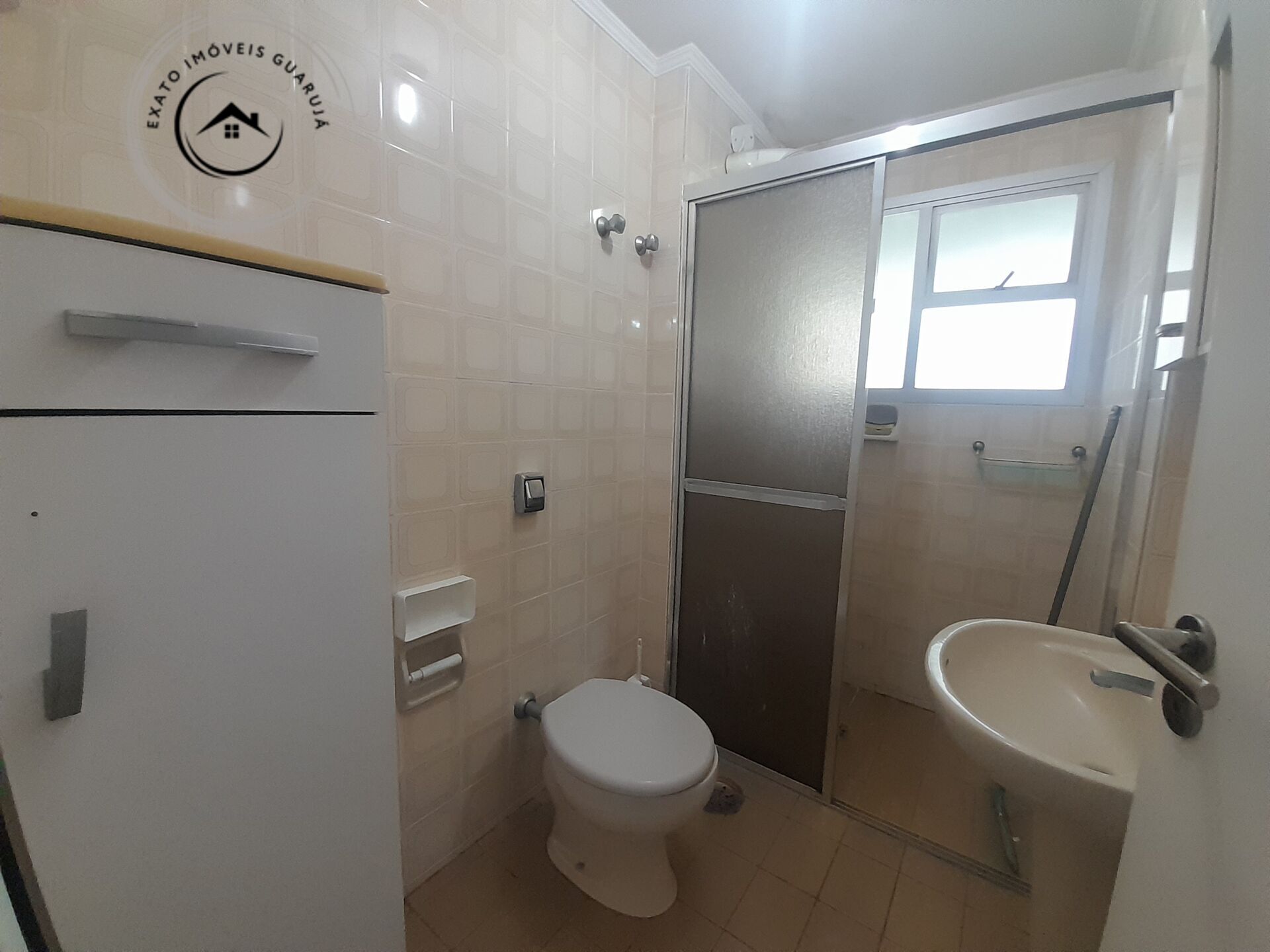 Apartamento padrão de 02 dormitórios para venda na praia das