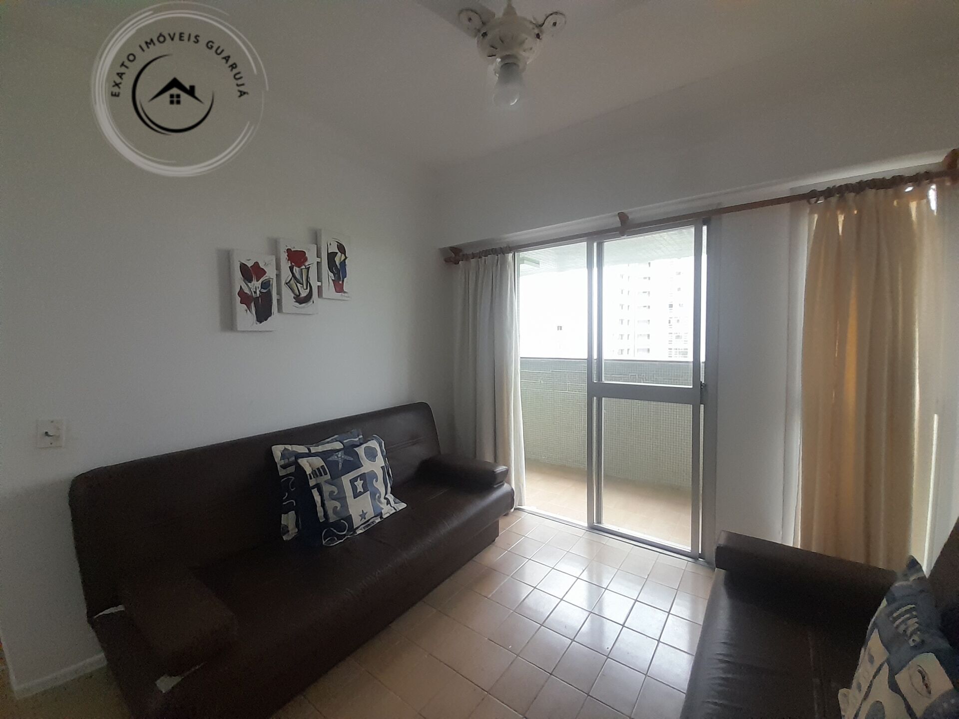 Apartamento padrão de 02 dormitórios para venda na praia das