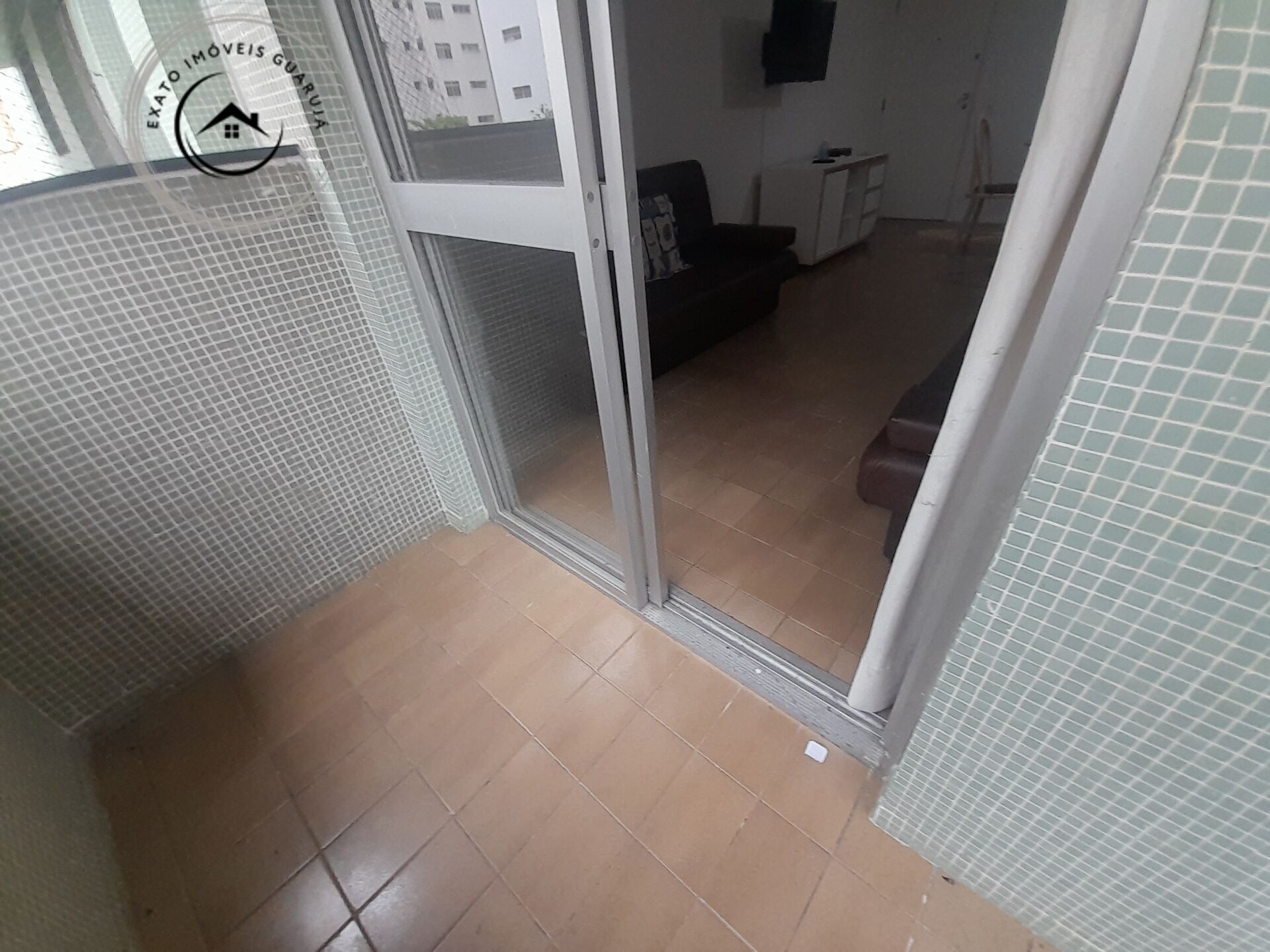 Apartamento padrão de 02 dormitórios para venda na praia das