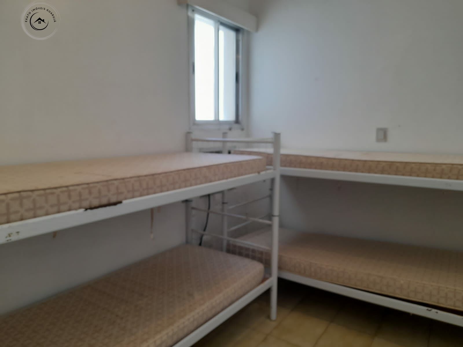 Apartamento padrão de 02 dormitórios para venda nas pitangue