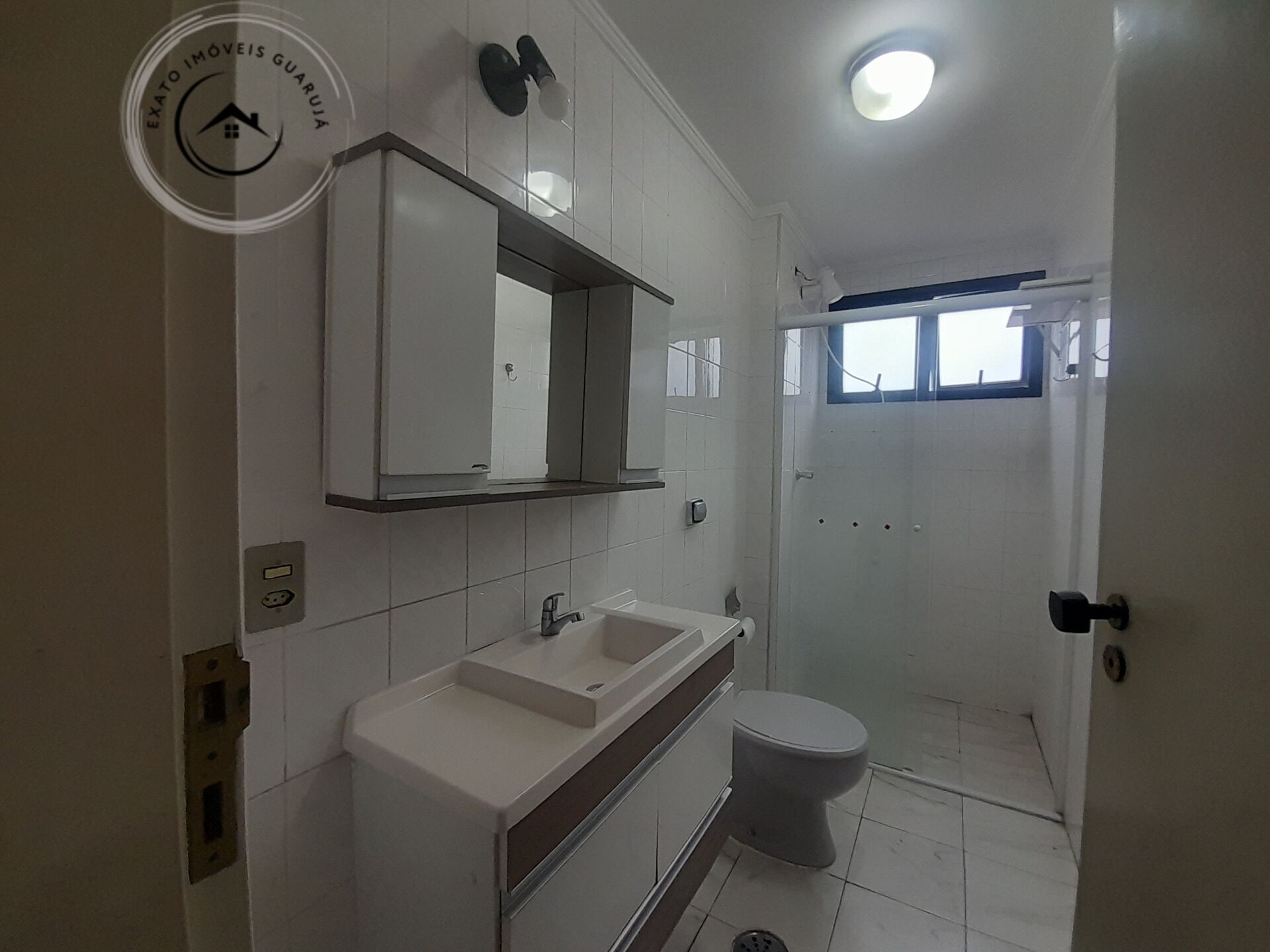 Apartamento padrão de 02 dormitórios para venda na praia da 