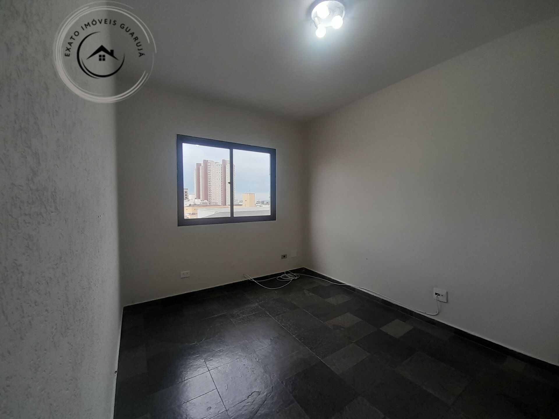 Apartamento padrão de 02 dormitórios para venda na praia da 