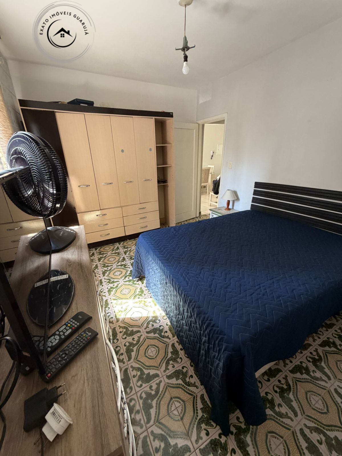 Apartamento padrão de 01 dormitório para locação anual nas p