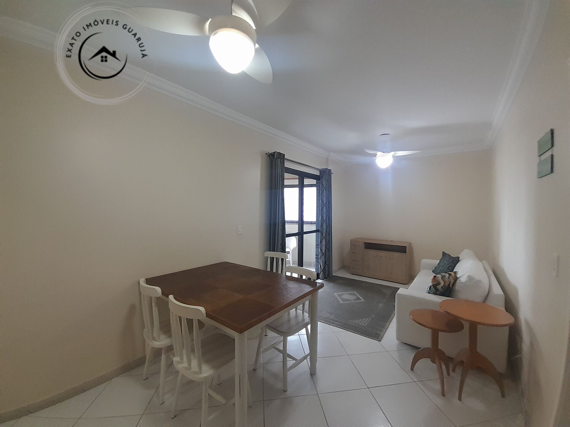 Apartamento padrão de 02 dormitórios para venda na praia das