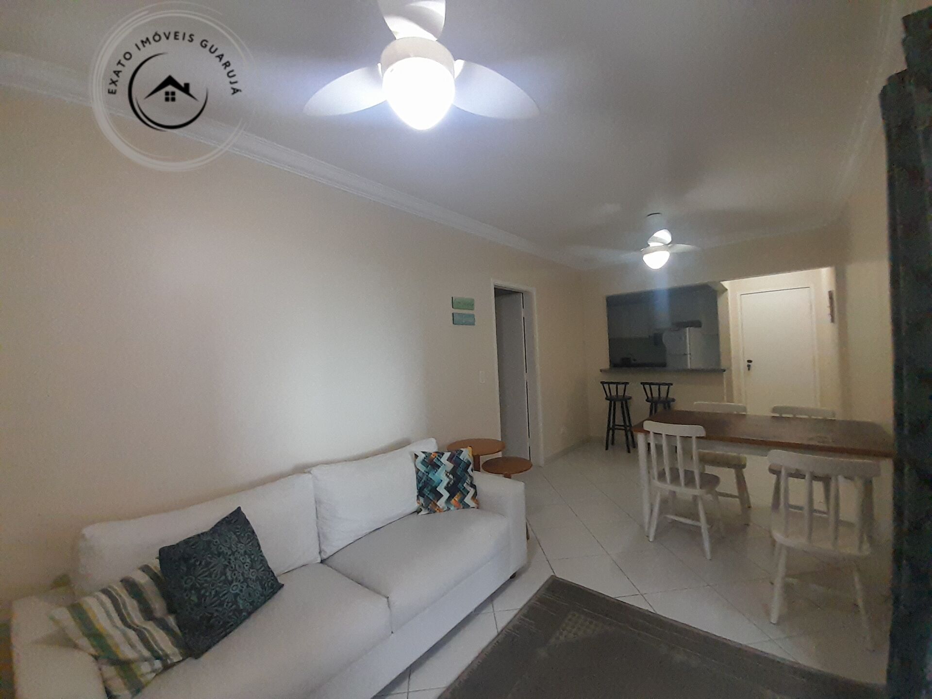 Apartamento padrão de 02 dormitórios para venda na praia das