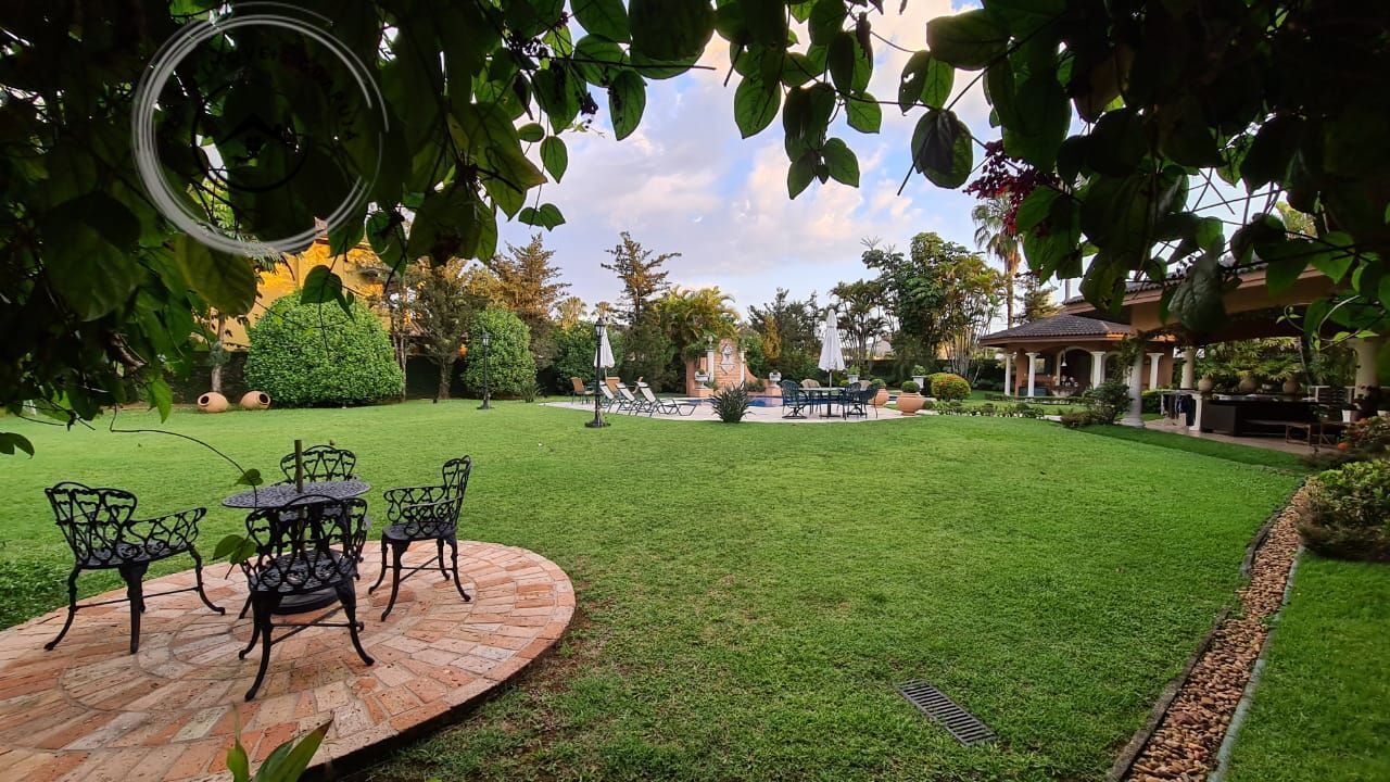 Casa com 5 suítes, piscina e espaço gourmet – pronta para mo