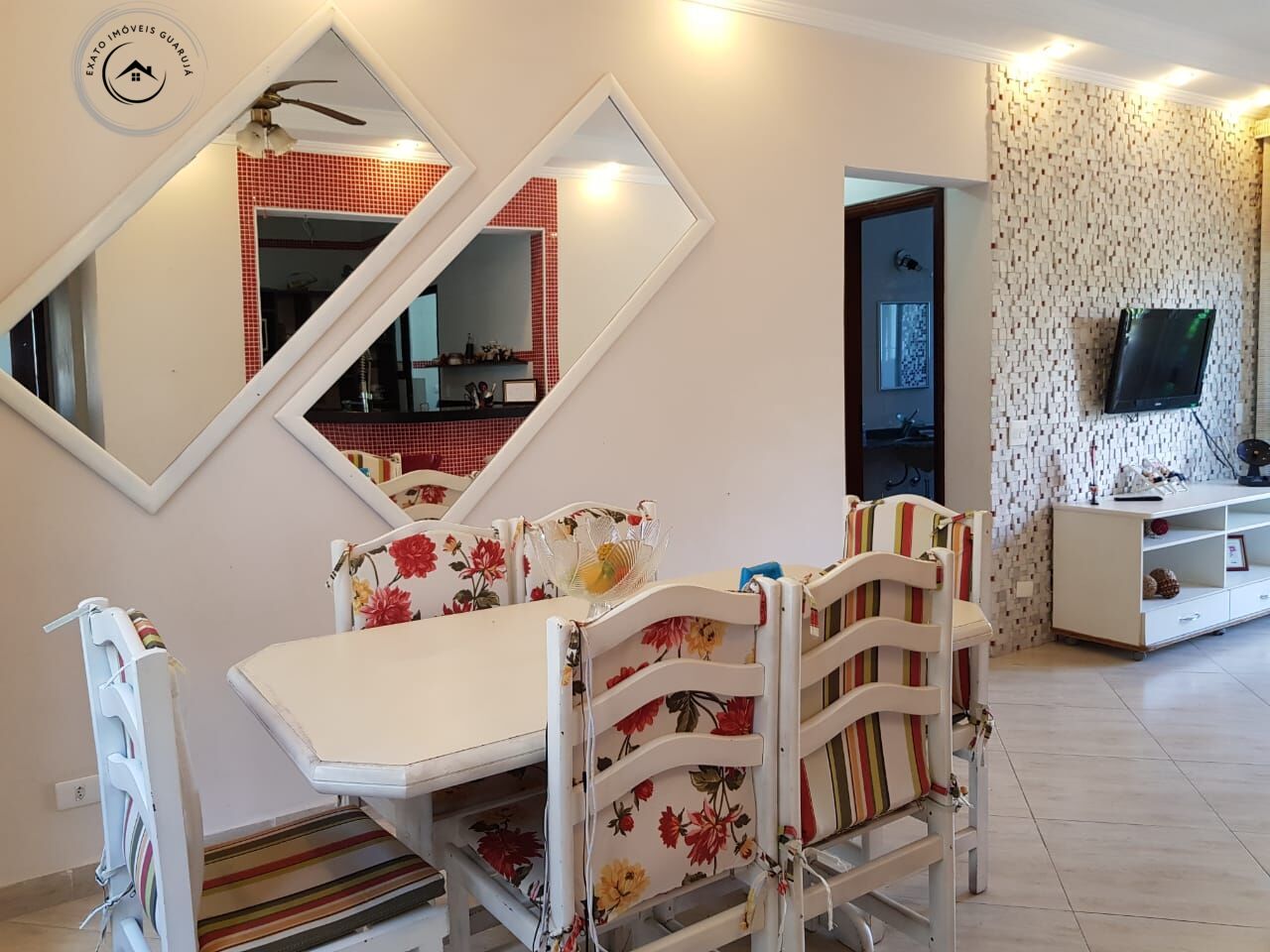 Apartamento padrão de 02 dormitórios para venda na praia da 