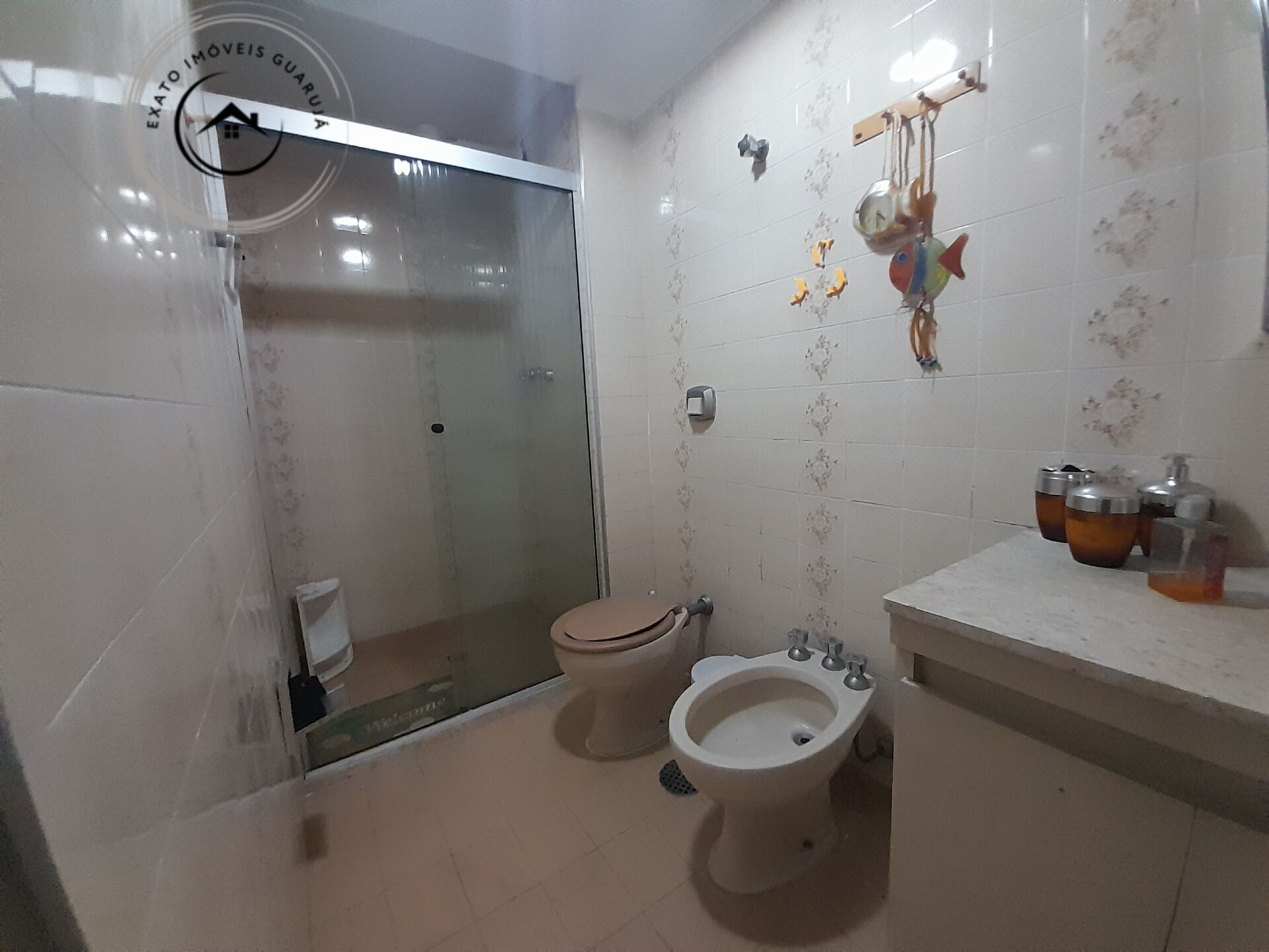 Apartamento padrão de 03 dormitórios para venda nas pitangue