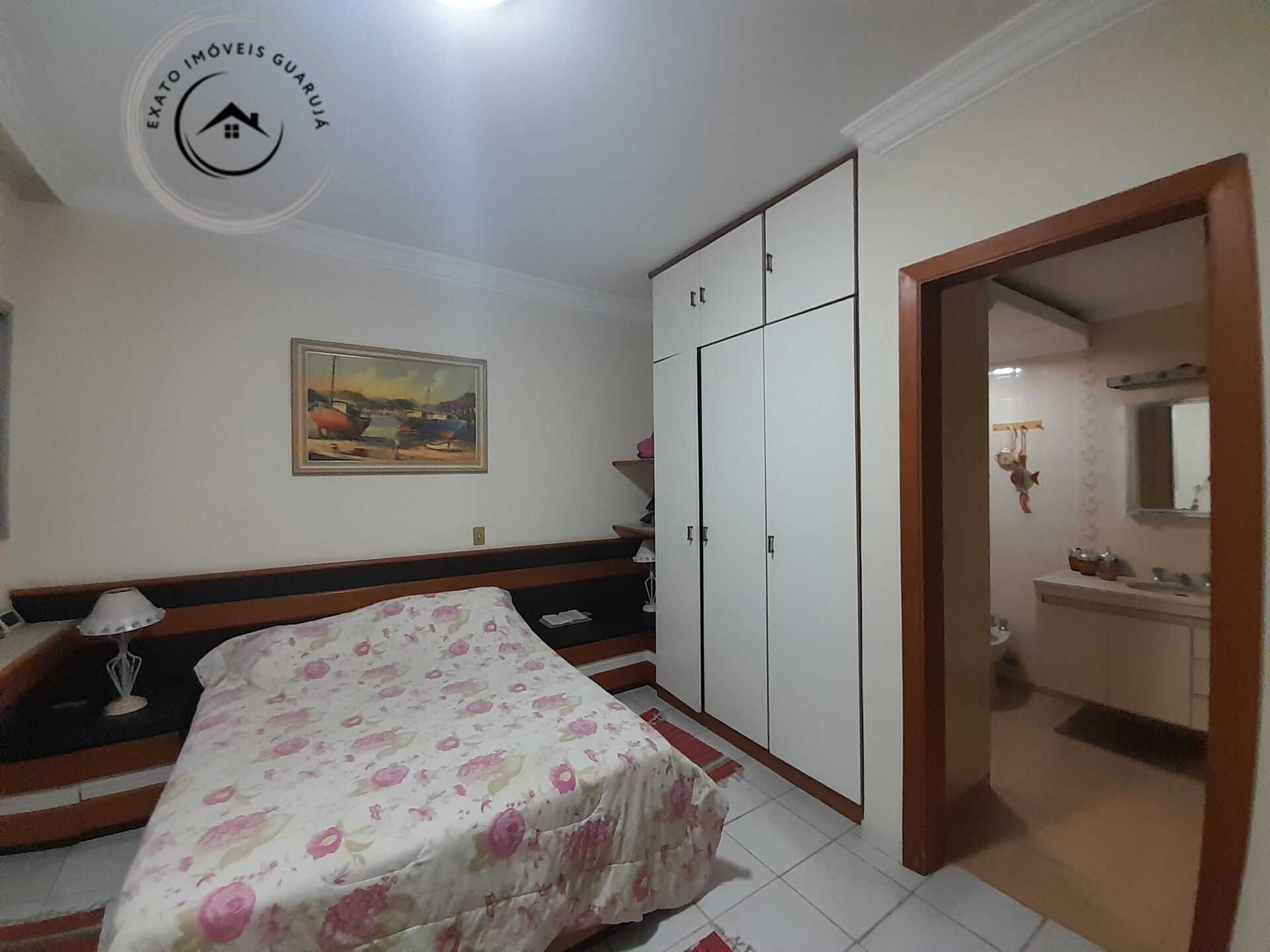 Apartamento padrão de 03 dormitórios para venda nas pitangue