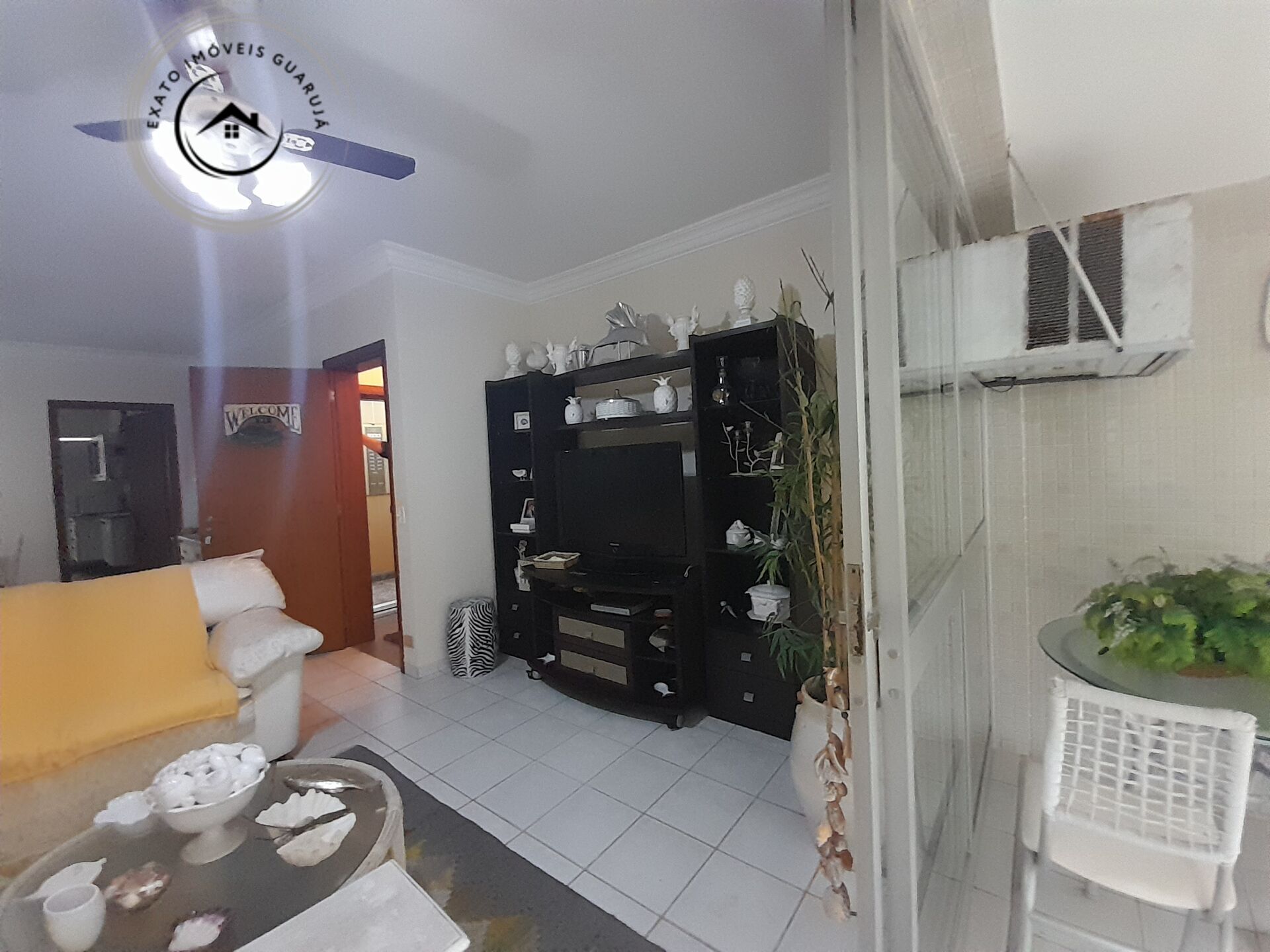 Apartamento padrão de 03 dormitórios para venda nas pitangue