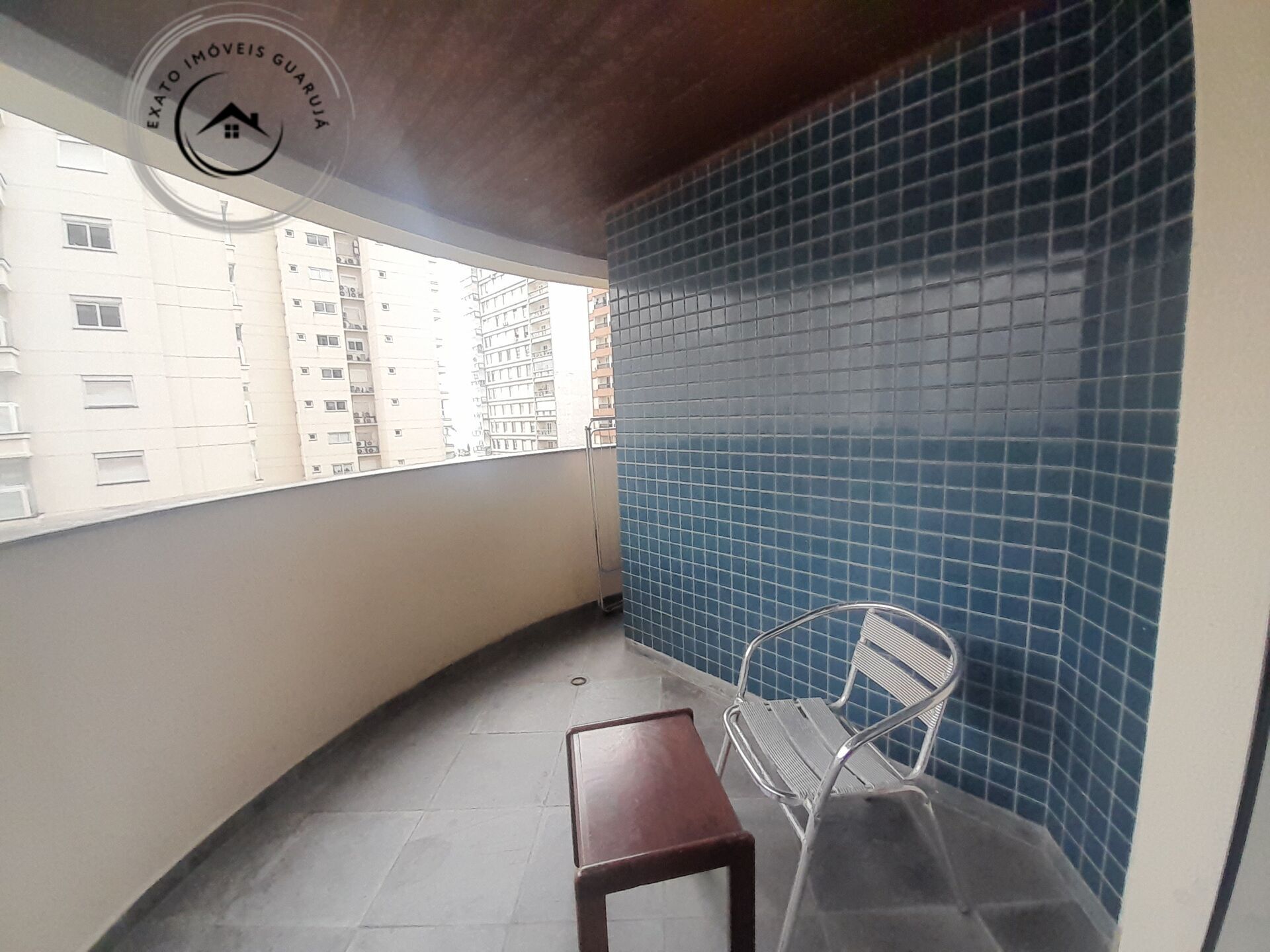 Apartamento padrão de 02 dormitórios para venda na praia das