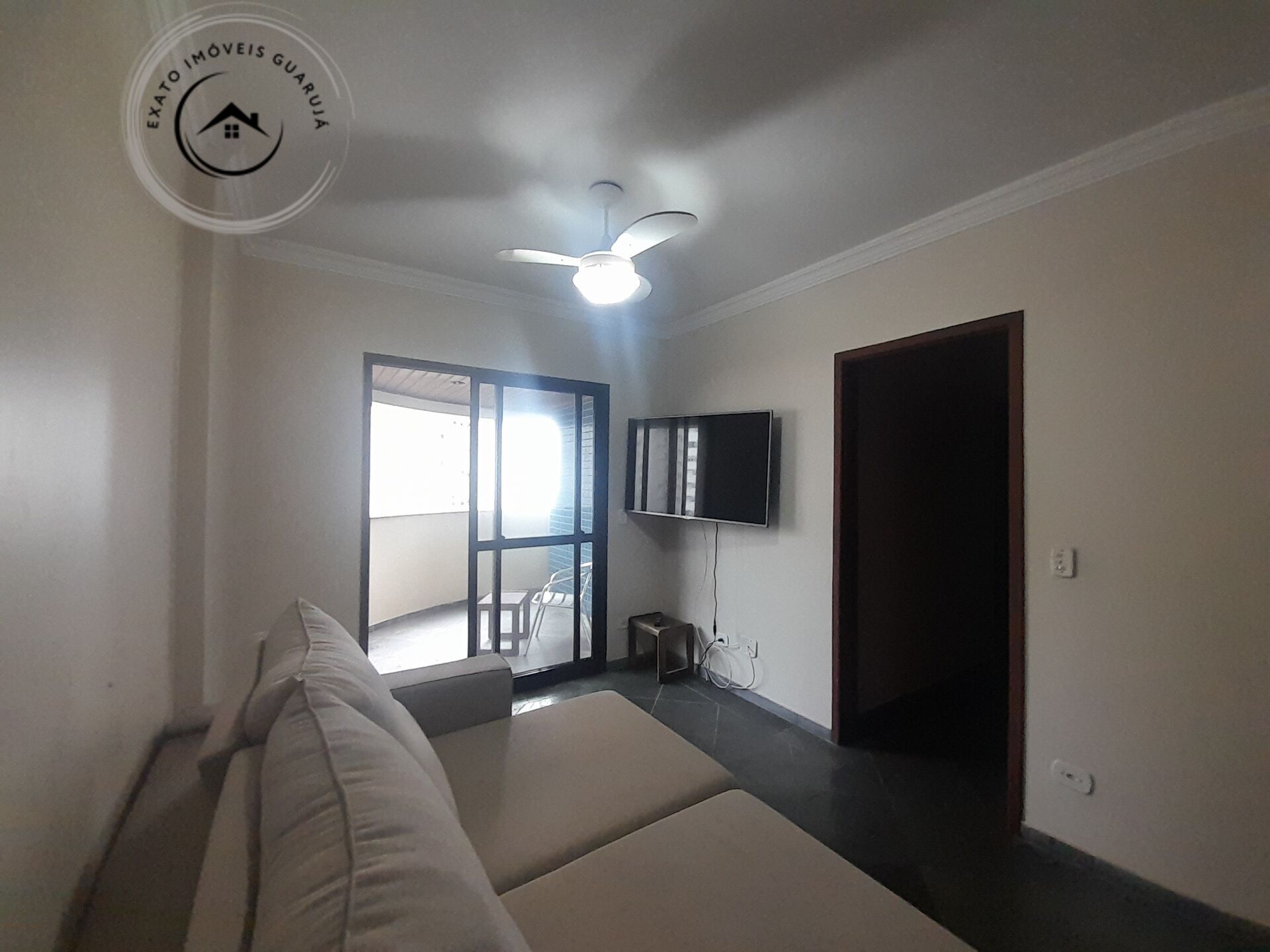Apartamento padrão de 02 dormitórios para venda na praia das