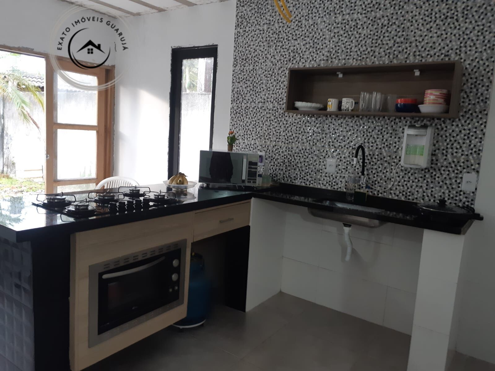 Casa padrão de 04 dormitórios para venda na enseada jardim v