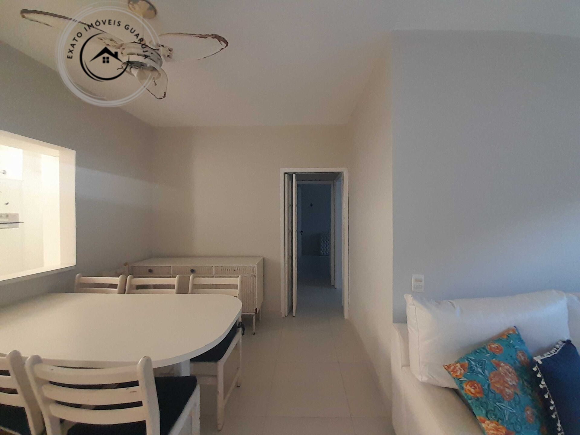 Apartamento padrão de 2 dormitórios para venda na praia da e