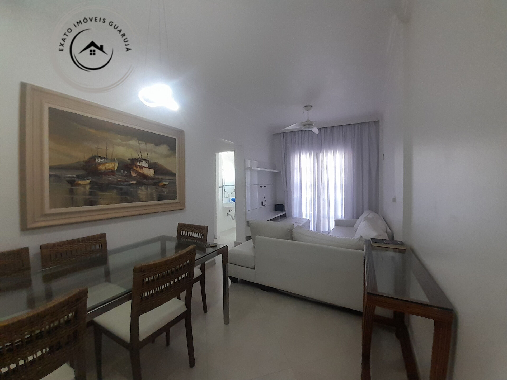 Apartamento padrão de 02 dormitórios para locação anual na p