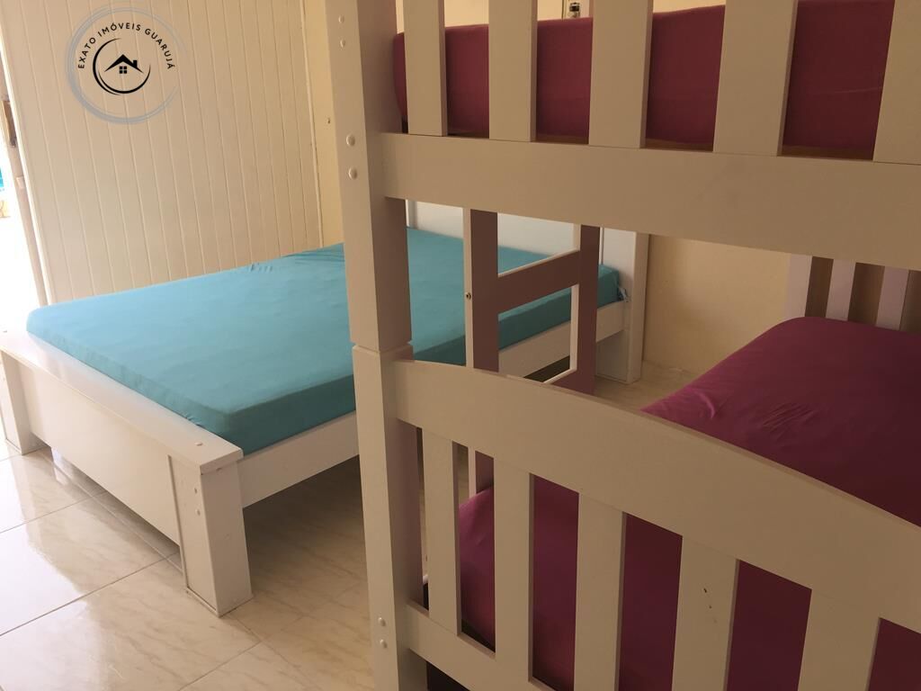 Casa padrão de 03 dormitórios para locação de temporada na p