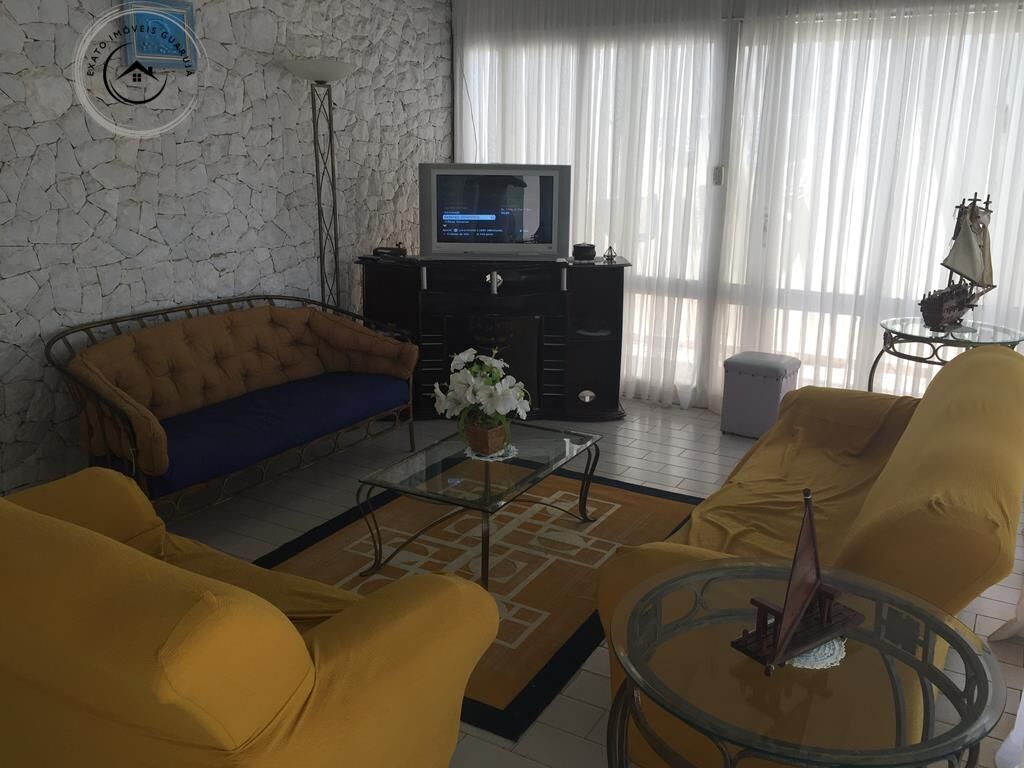 Casa padrão de 03 dormitórios para locação de temporada na p