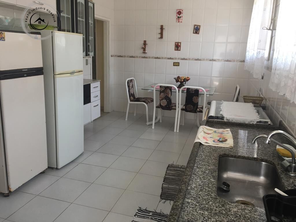 Casa padrão de 03 dormitórios para locação de temporada na p