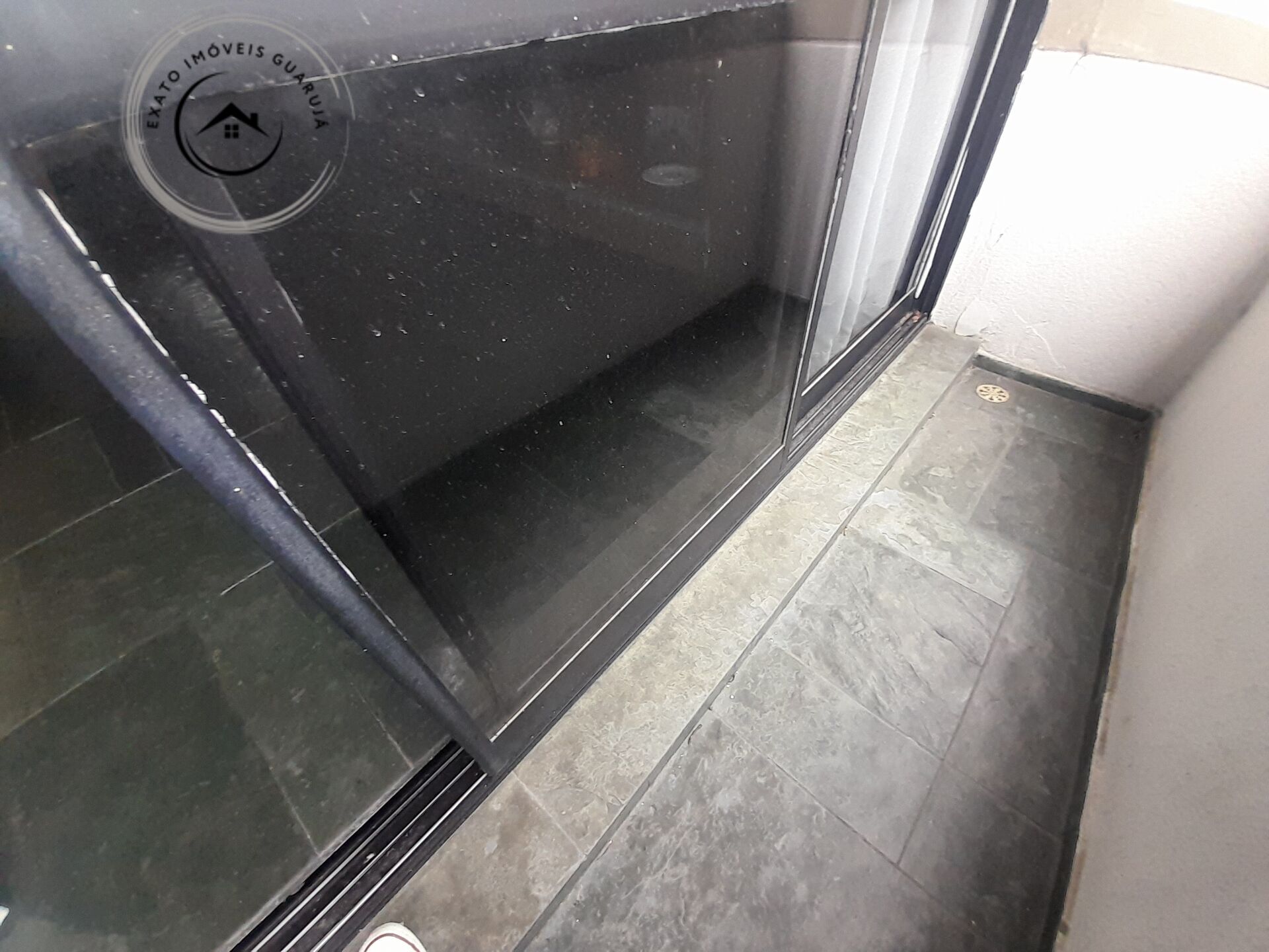 Apartamento padrão de 02 dormitórios para venda na praia da 